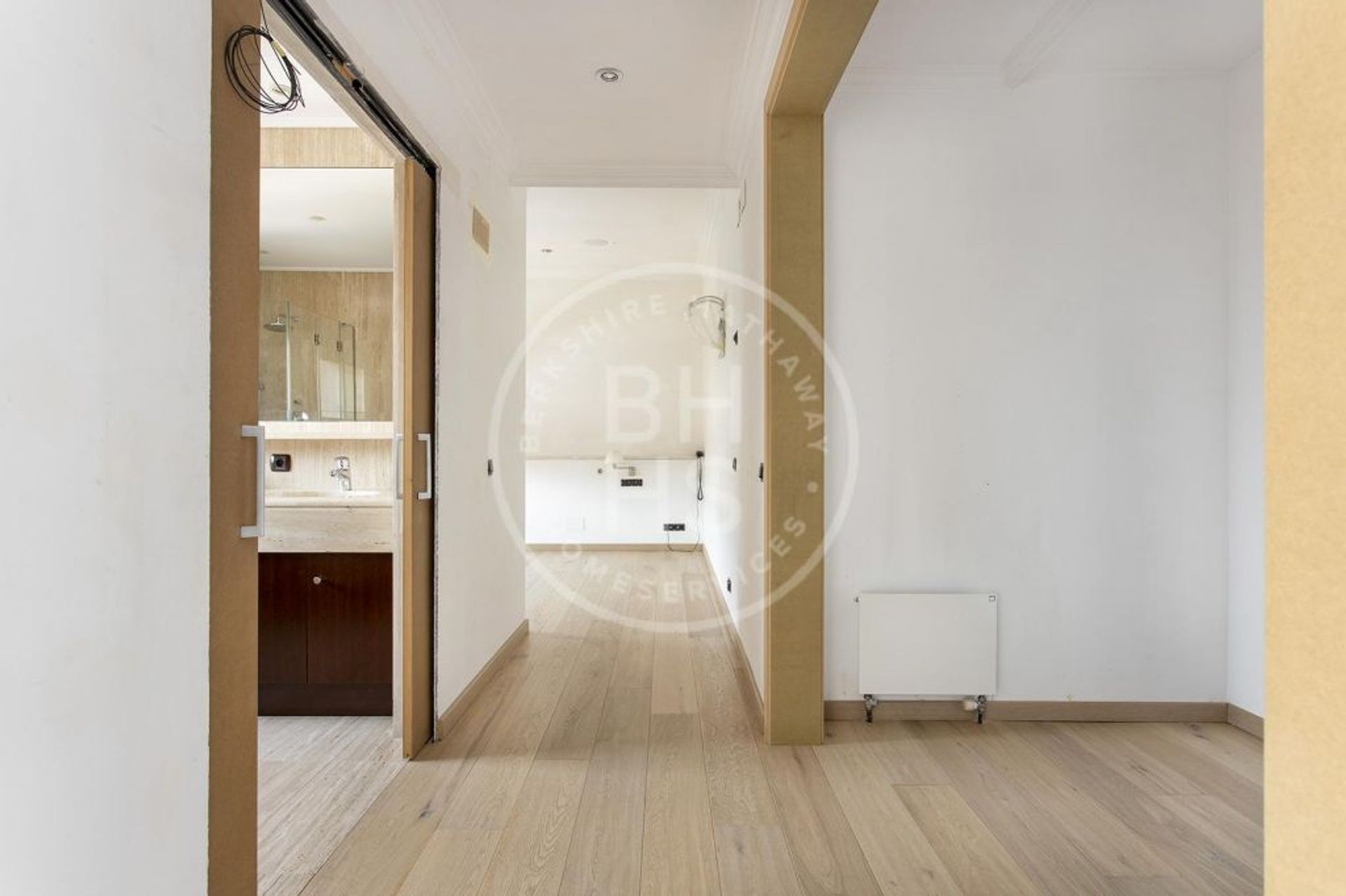 Condominio en Barcelona, Cataluña 12613431