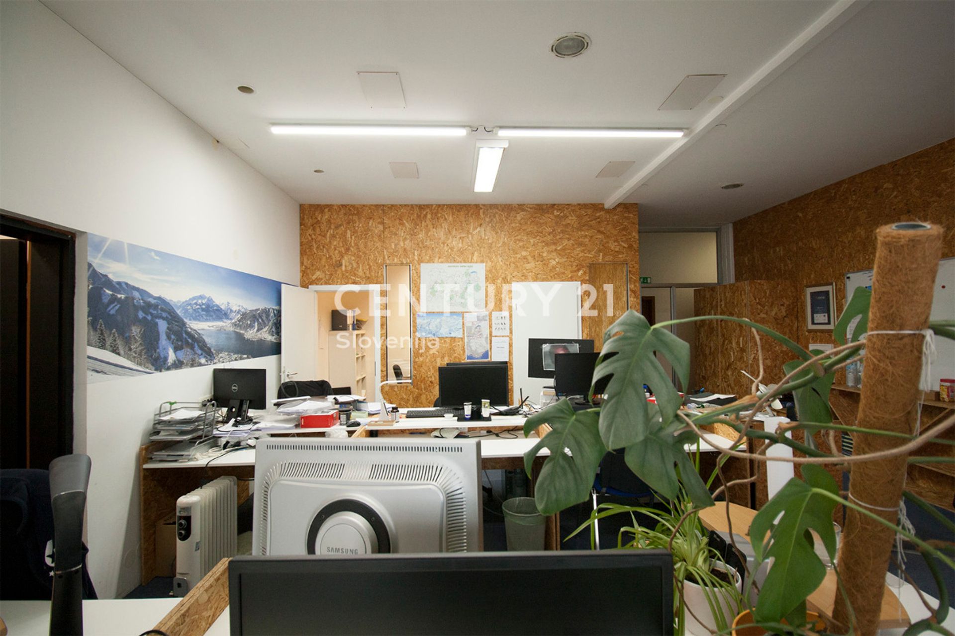 Office in Fuzine, Ljubljana 12614964