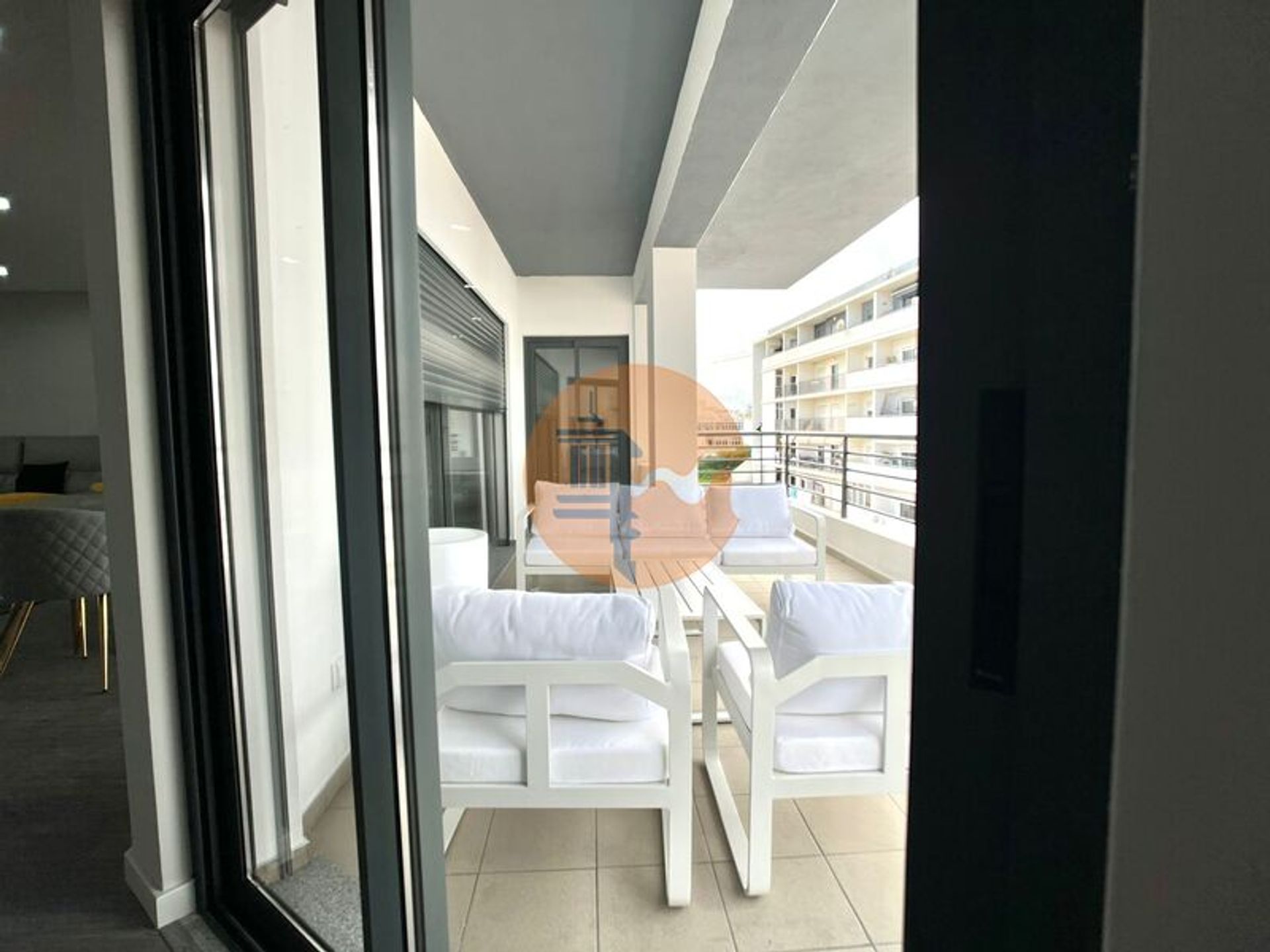 Condominium in , Faro District 12615631