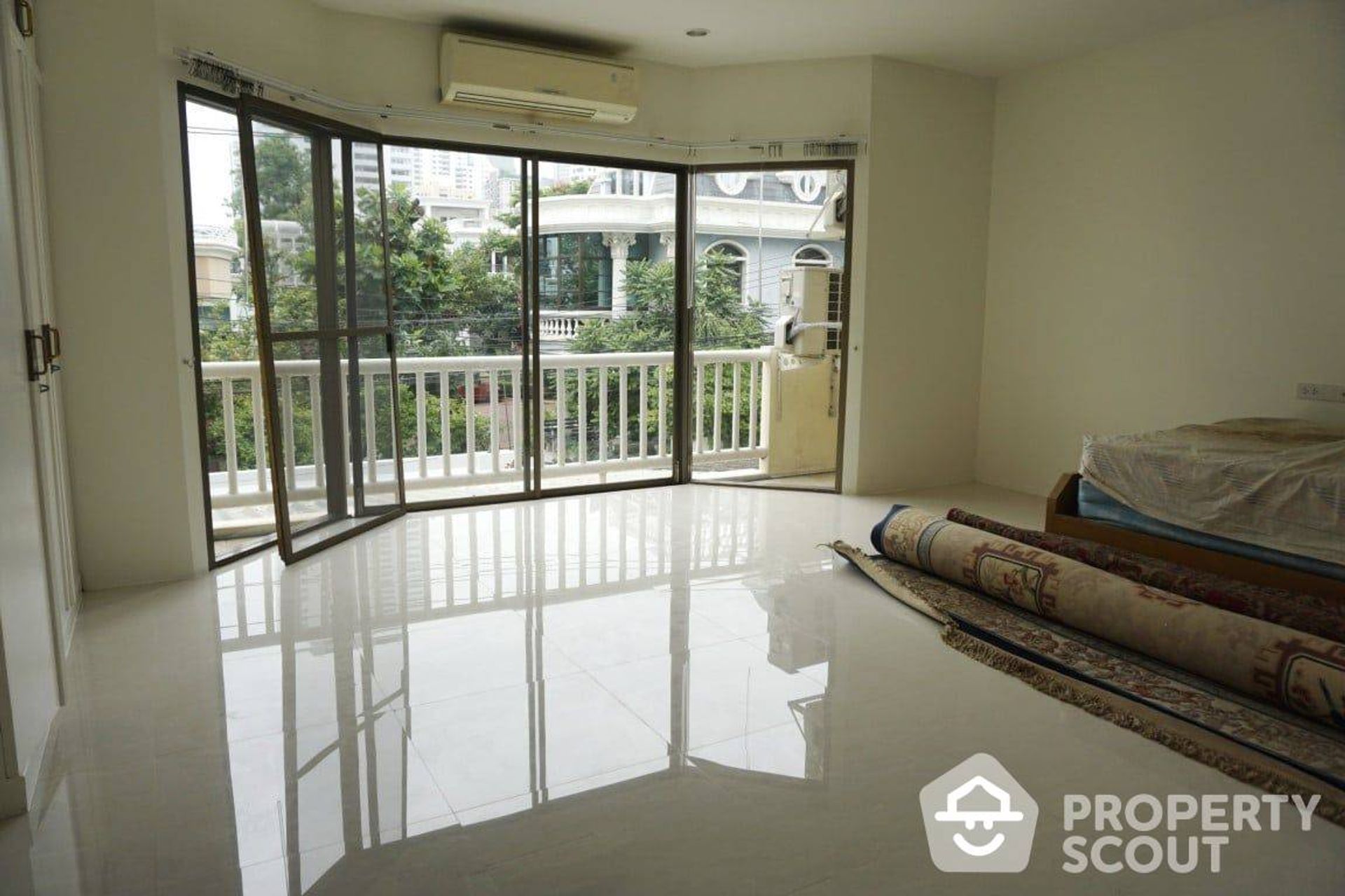 Huis in Watthana, Krung Thep Maha Nakhon 12616848