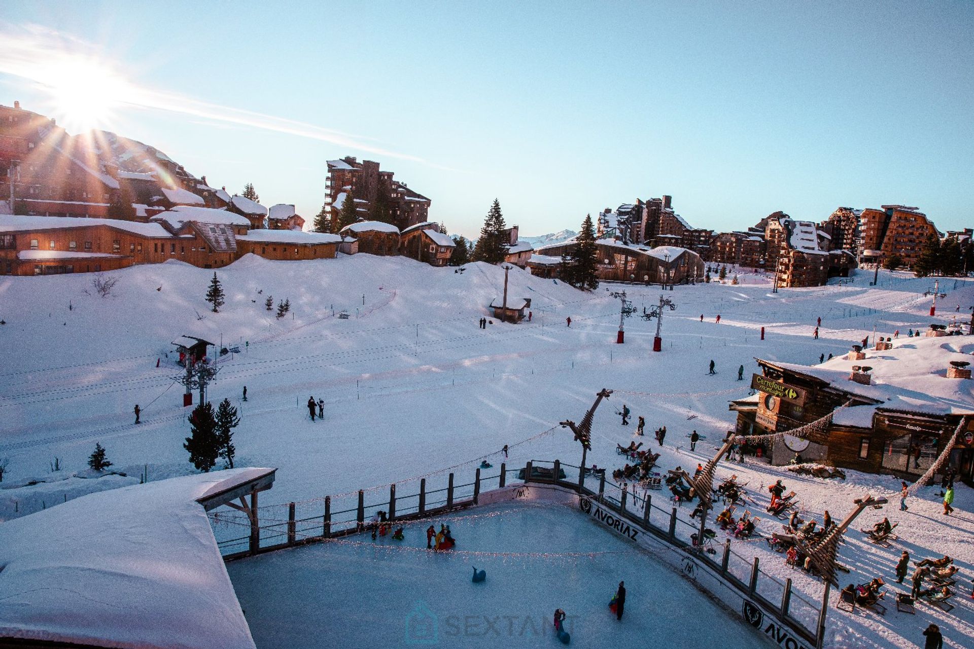 Osakehuoneisto sisään Morzine, Auvergne-Rhone-Alpes 12618844