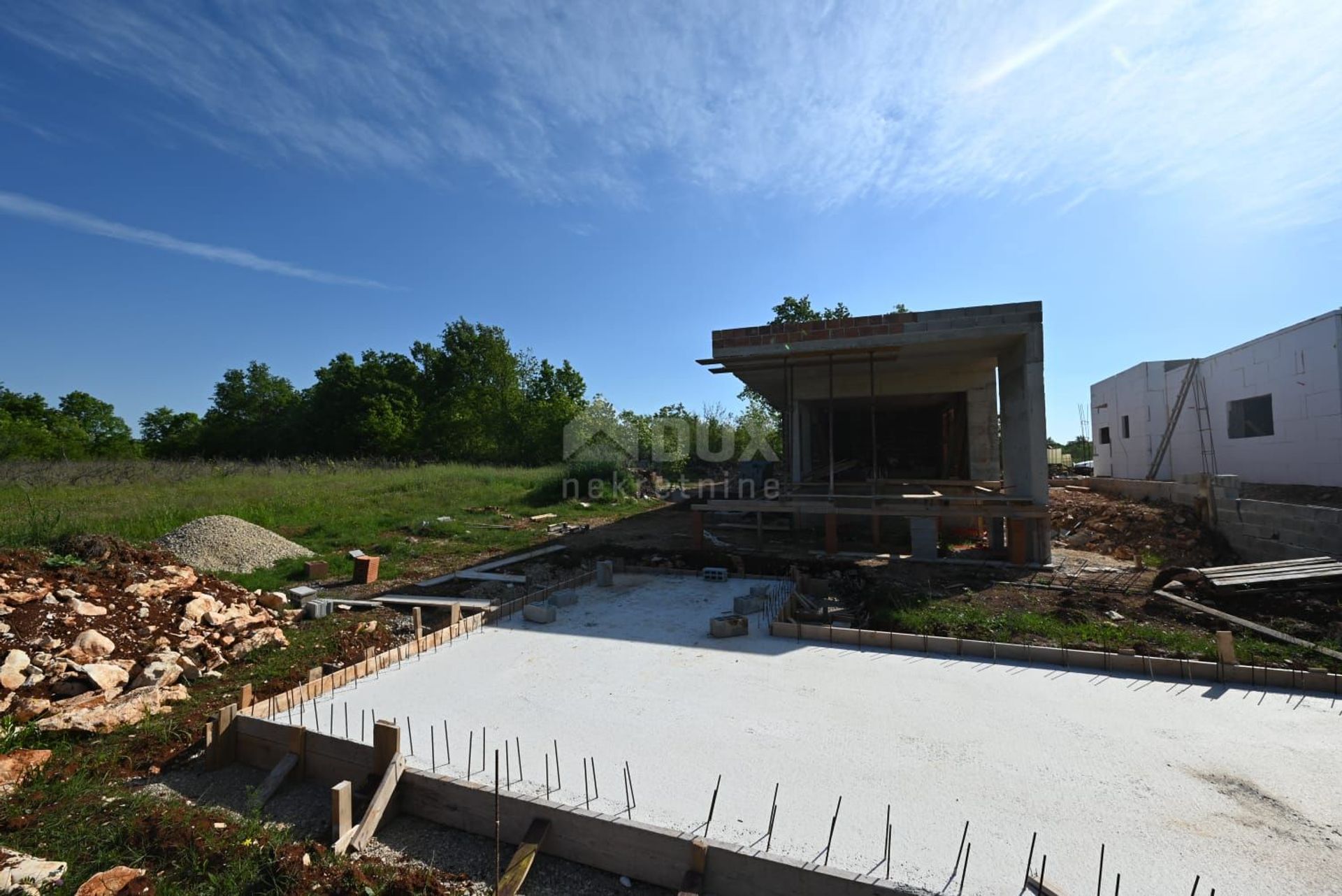 House in Svetvinčenat, Istria County 12620618