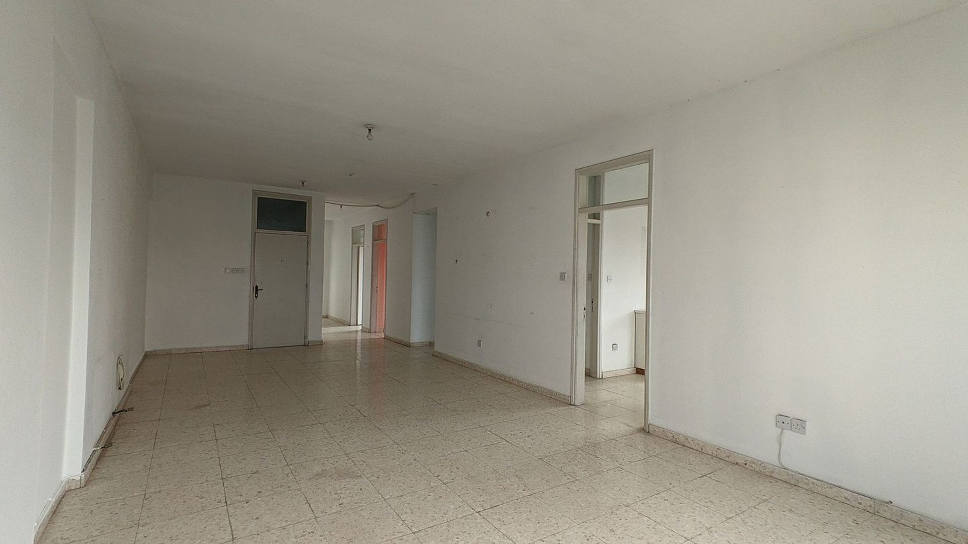 Condominio nel Nicosia, Lefkosia 12620947