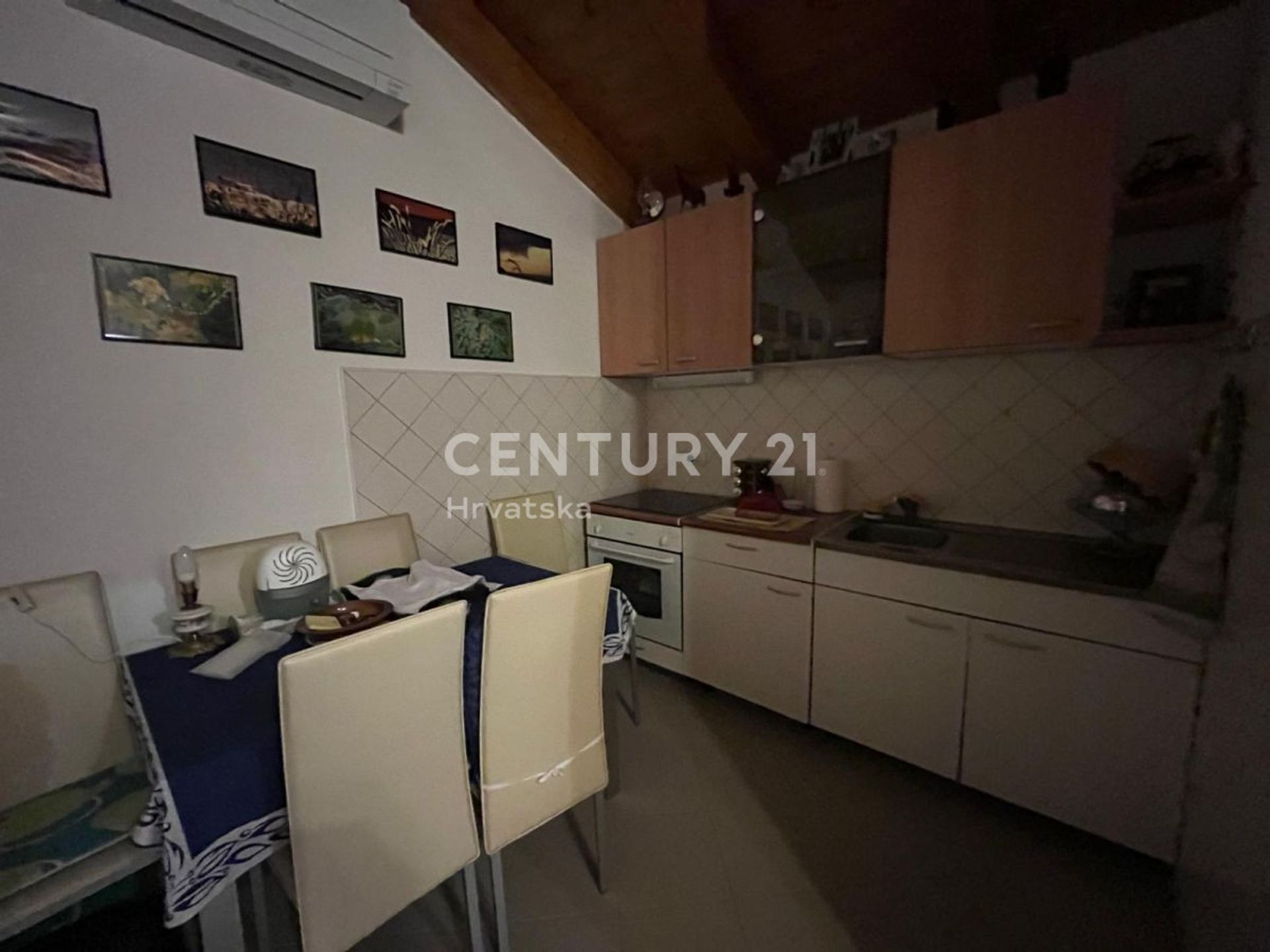 House in Rovinj, Istria County 12623466