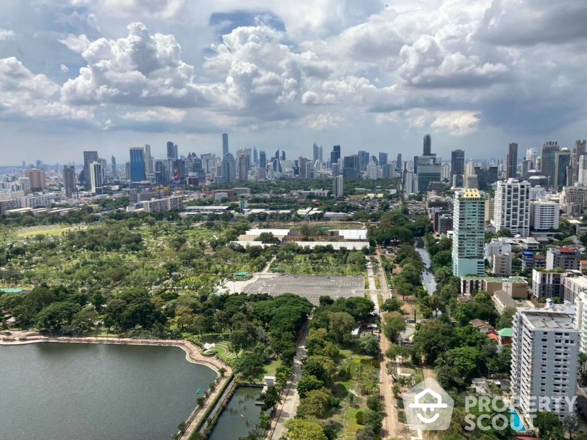 Kondominium dalam Khlong Toei, Krung Thep Maha Nakhon 12624129