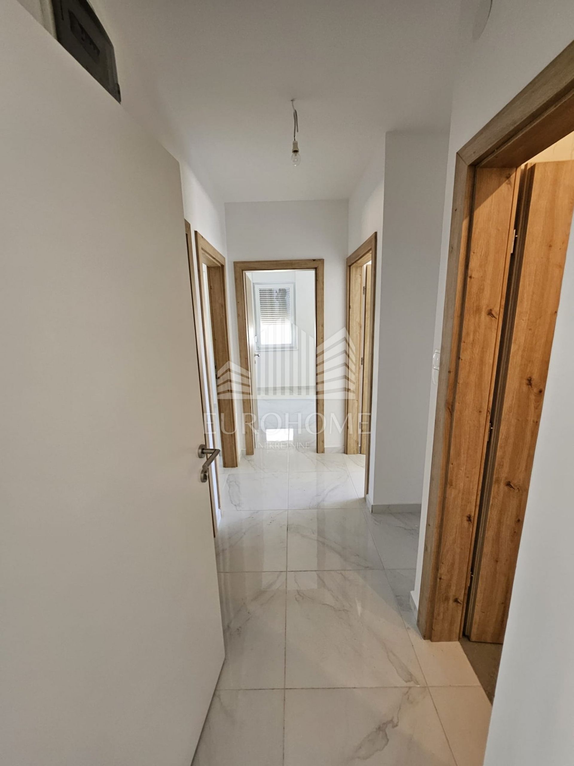 Condominium dans Novalja, Licko-Senjska Zupanija 12624131