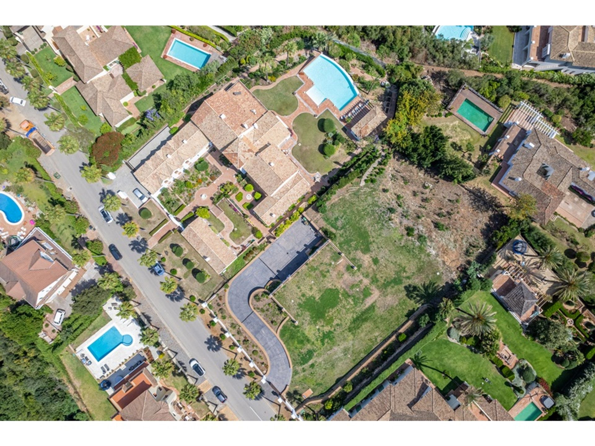 House in Pueblo Nuevo, Andalucía 12628386