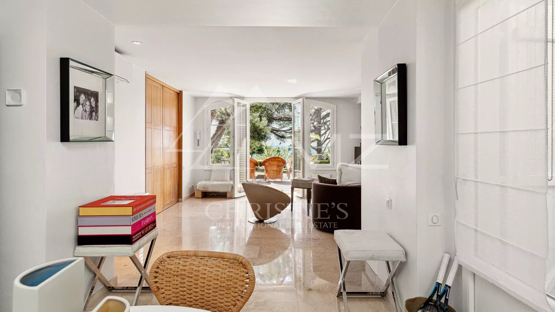 Condominium in Cannes, Alpes-Maritimes 12628462