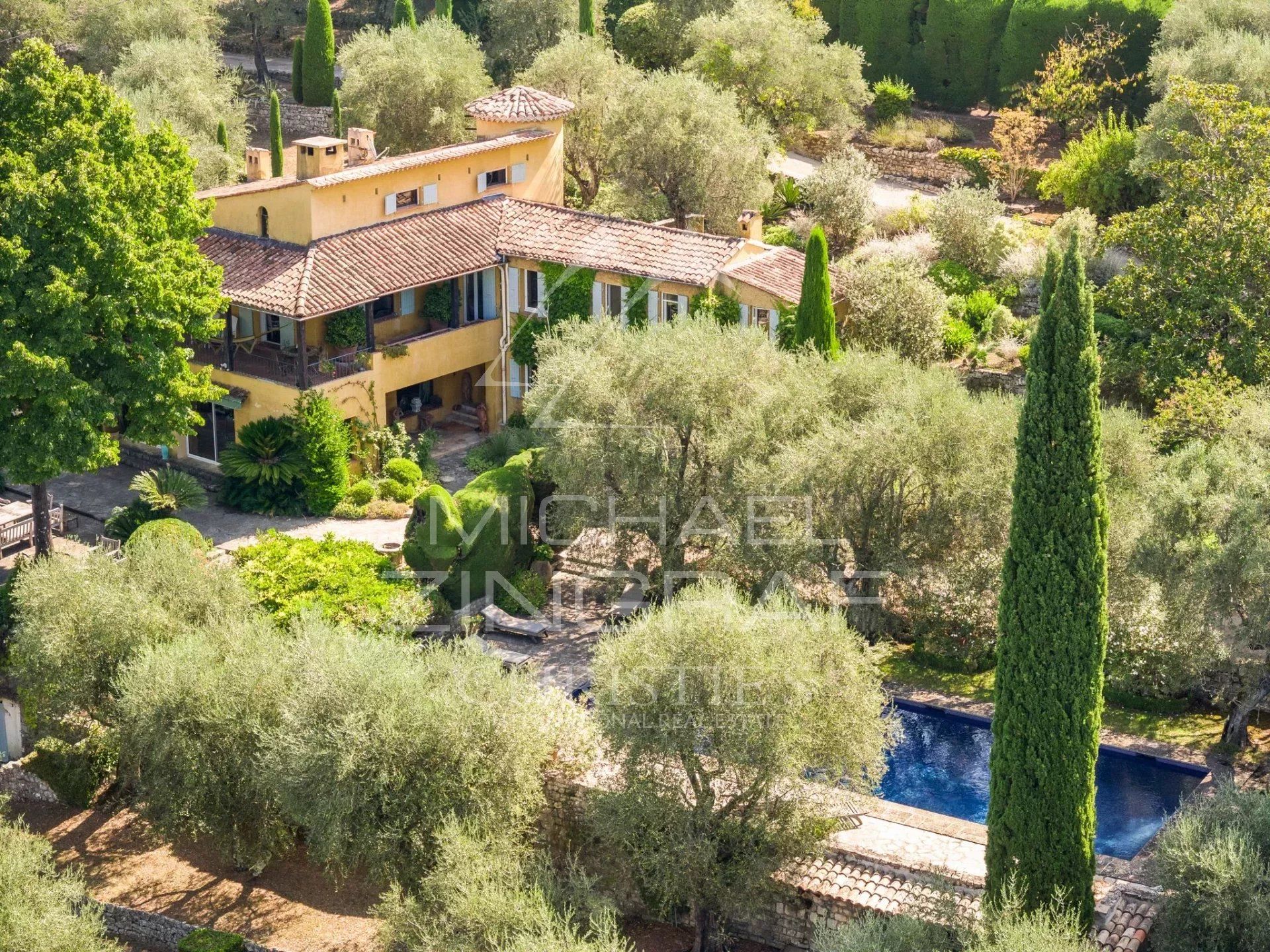 Casa nel Pegomas, Provence-Alpes-Cote d'Azur 12628475