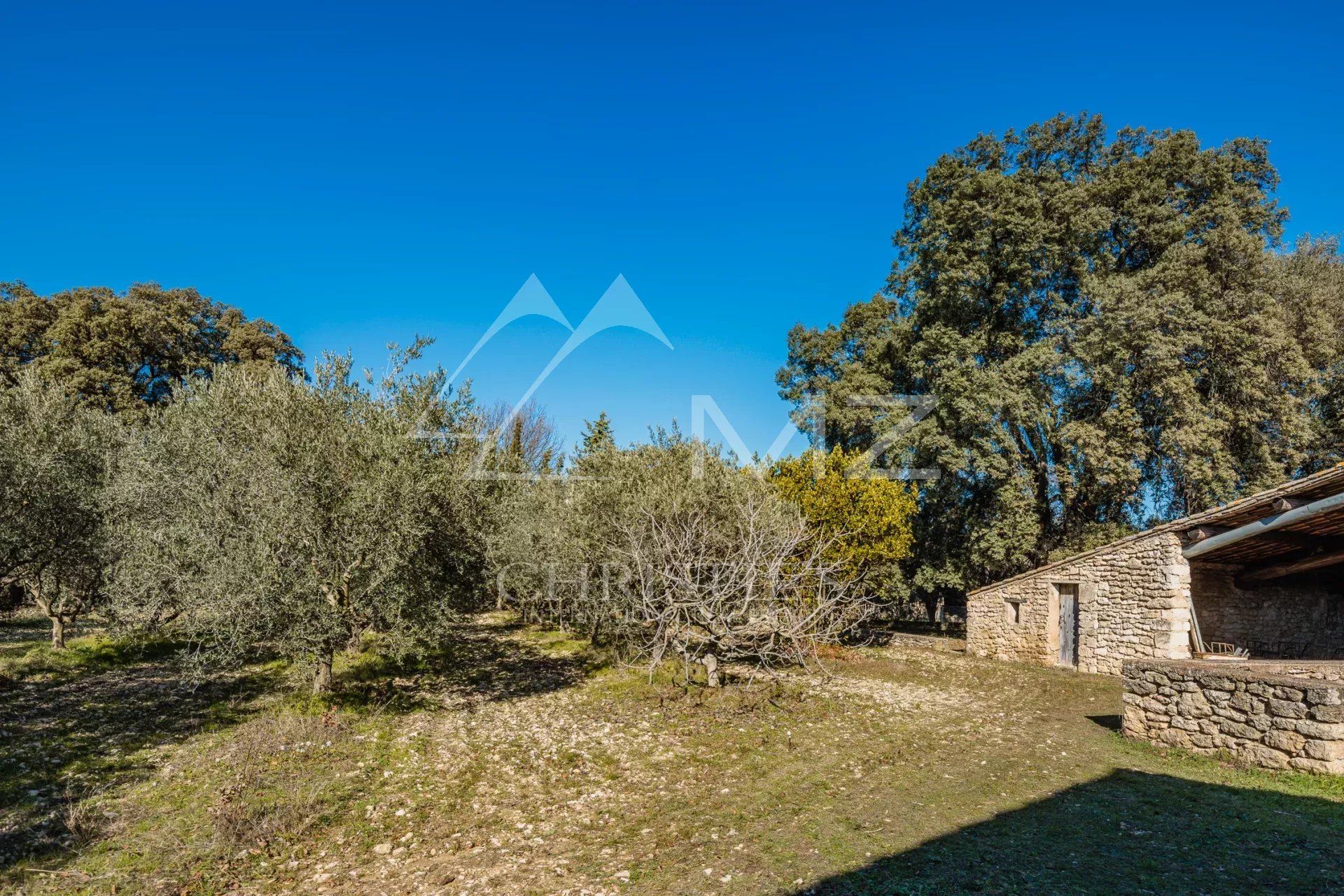 Komersial di Gordes, Vaucluse 12628524