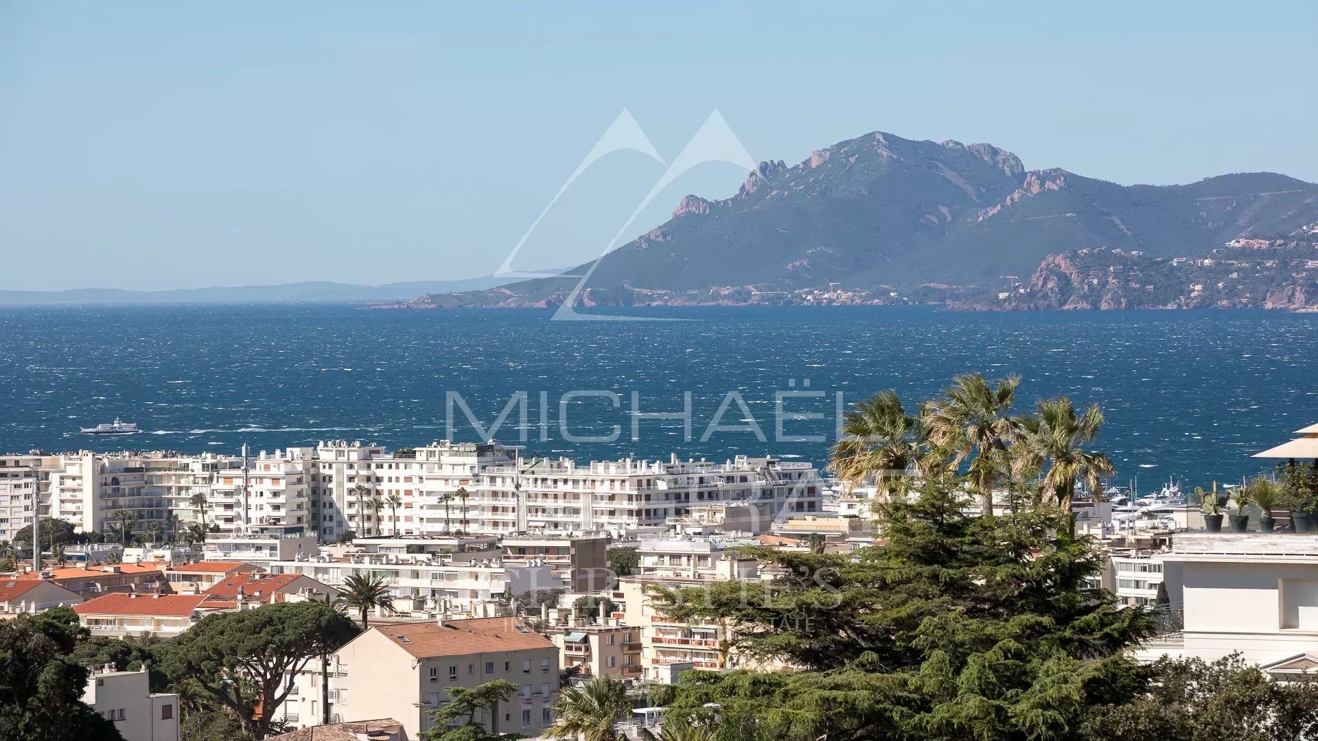 Kediaman dalam Cannes, Alpes-Maritimes 12628565