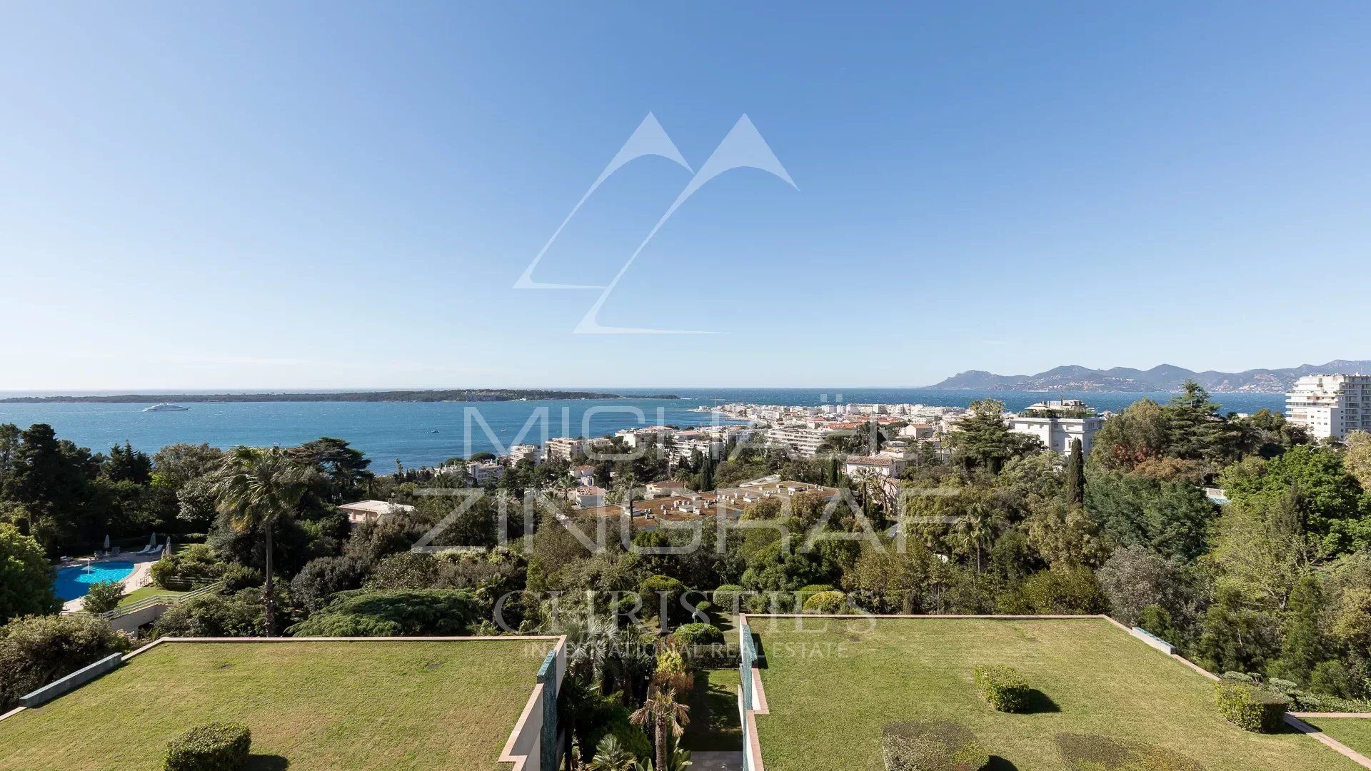 Residentieel in Cannes, Alpes-Maritimes 12628565