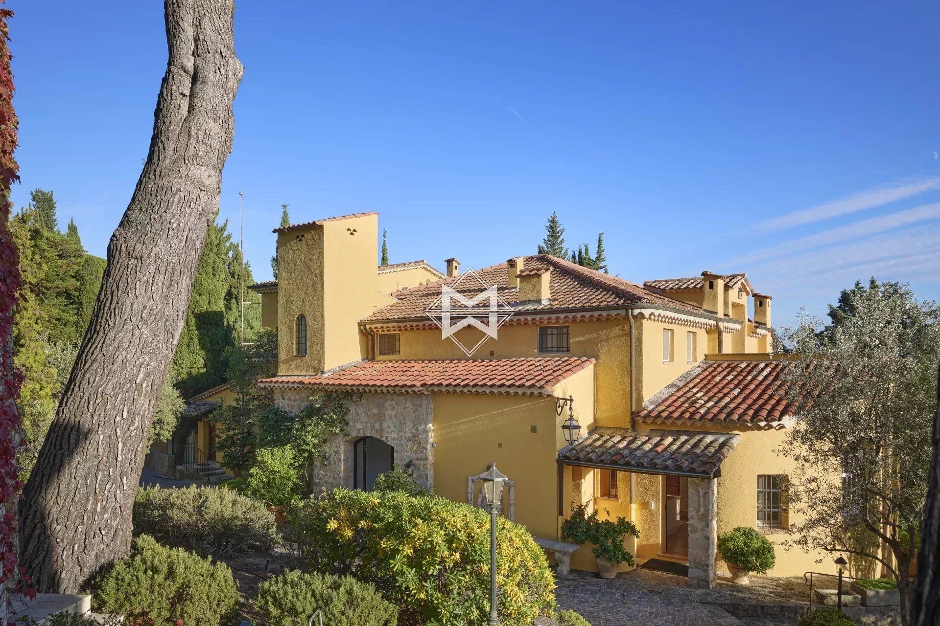 Rumah di Mougins, Alpes-Maritimes 12628586