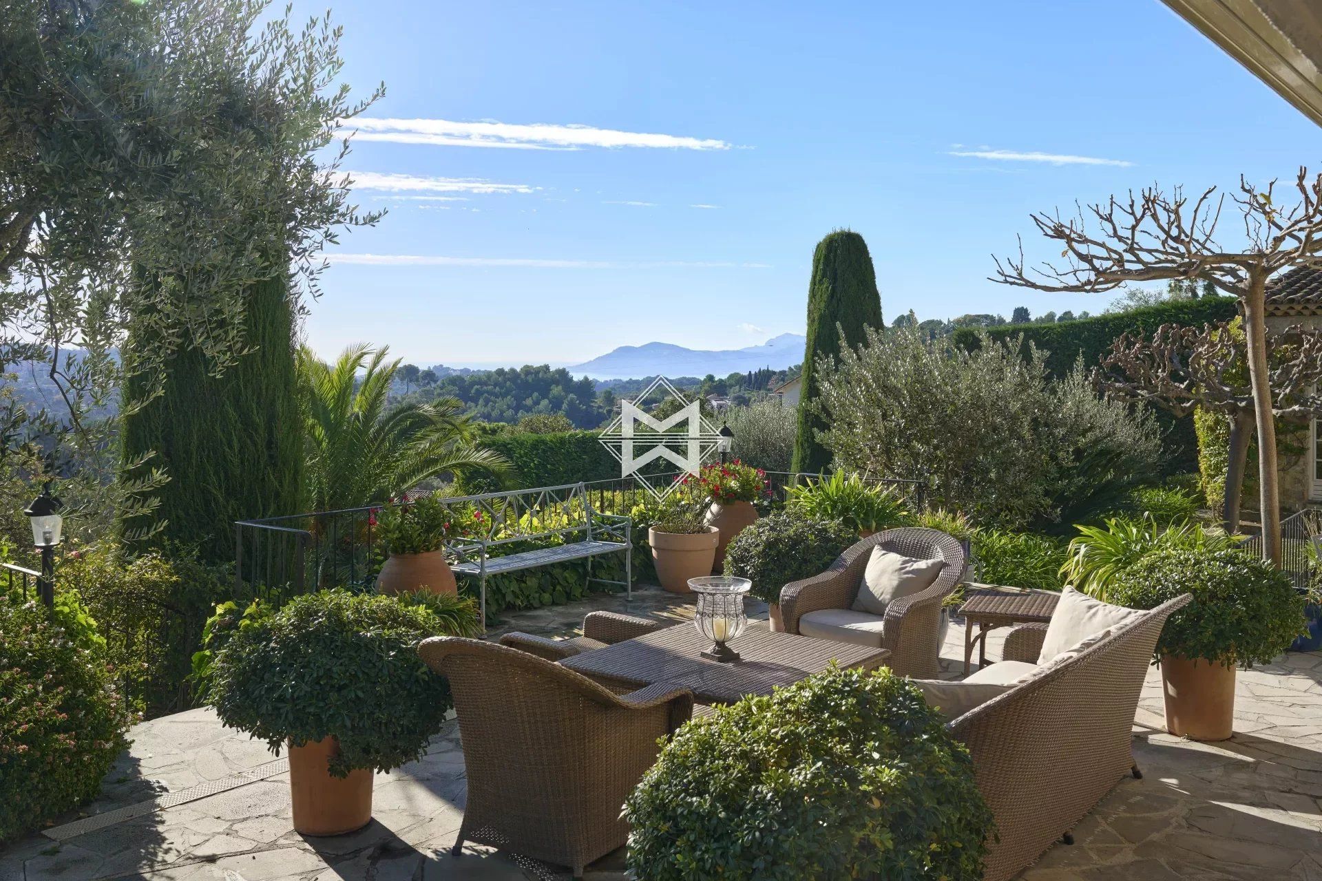 Casa nel Mougins, Provenza-Alpi-Costa Azzurra 12628586