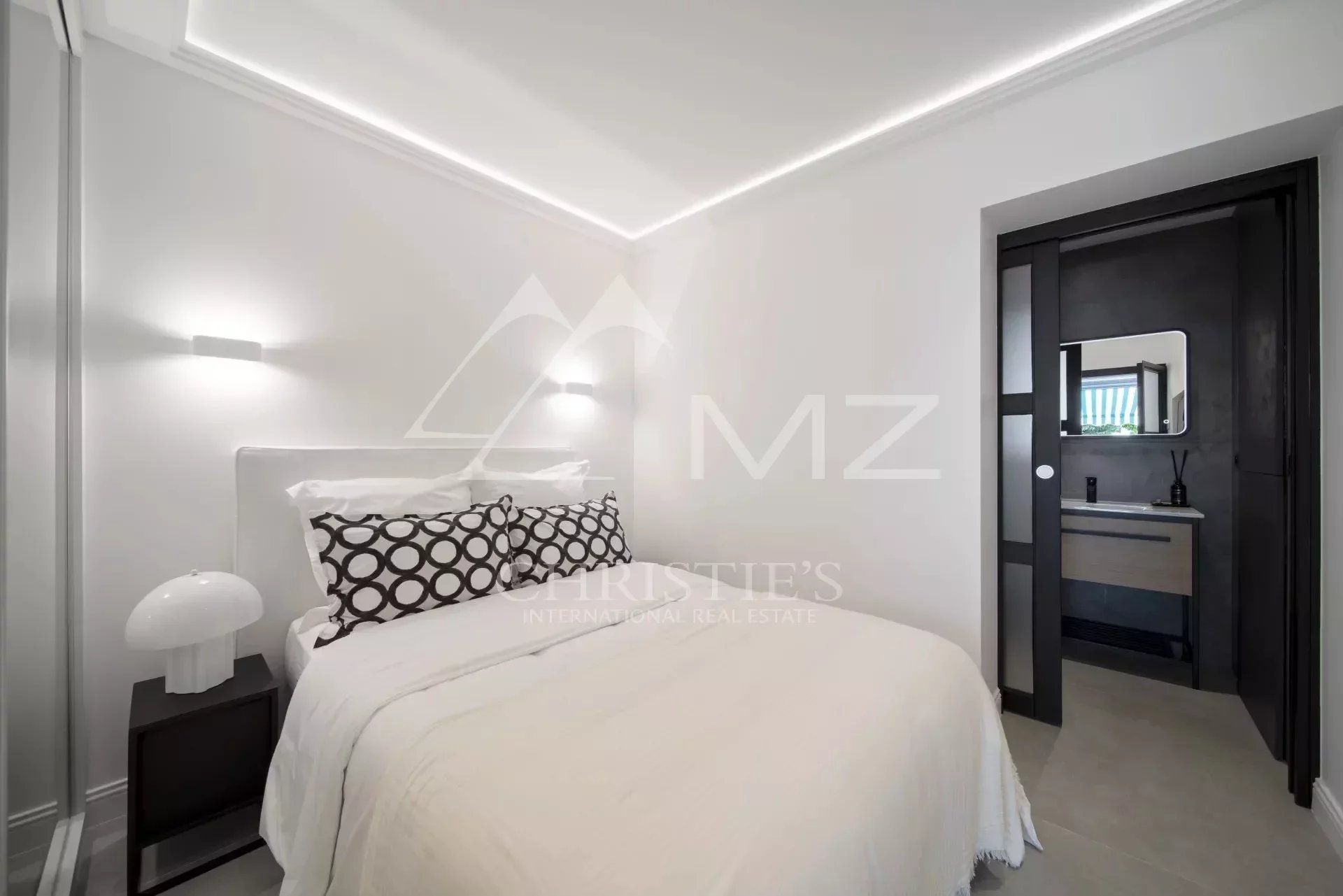 Condominio en Cannes, Alpes-Maritimes 12628599