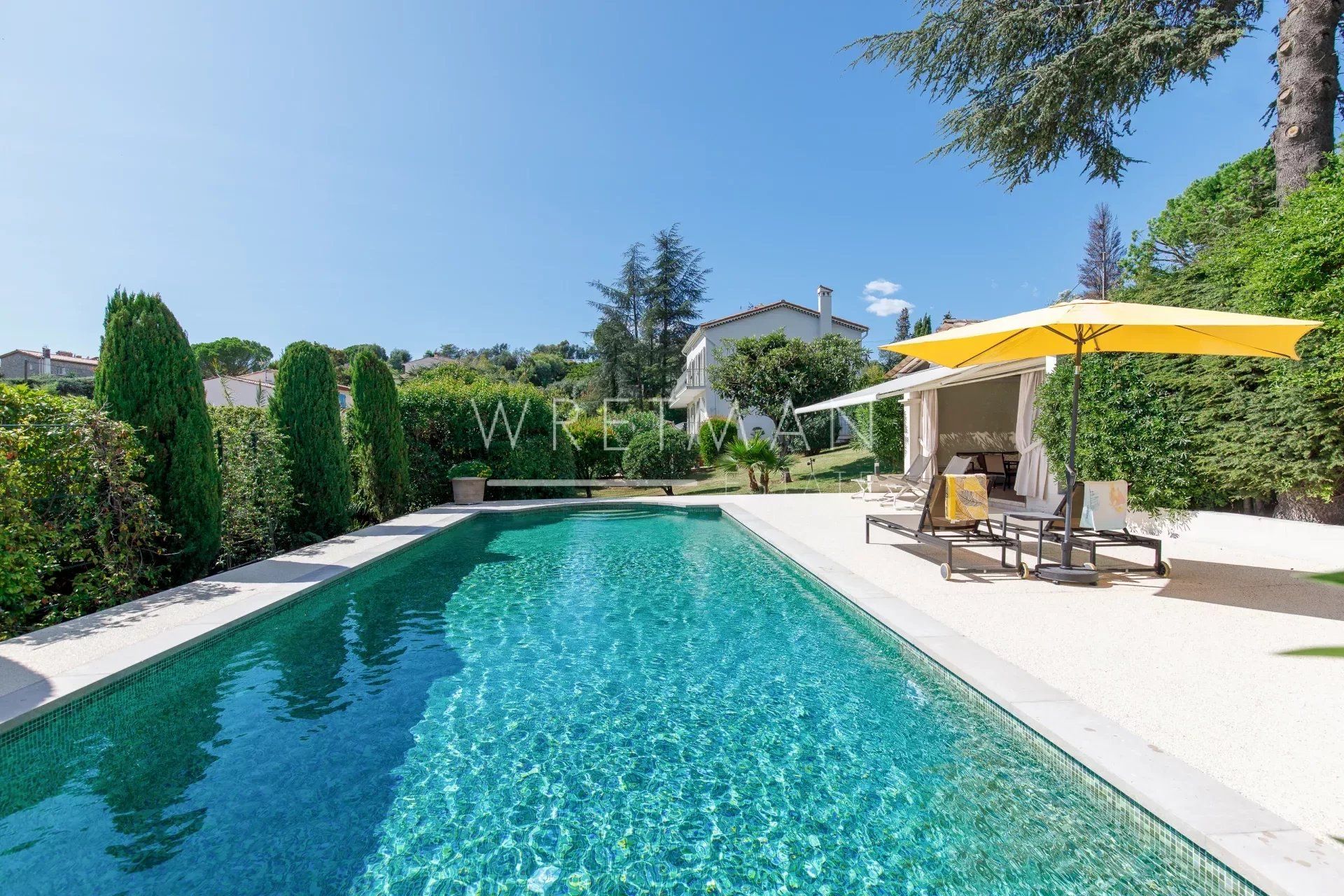 سكني في La Roquette-sur-Siagne, Alpes-Maritimes 12628688