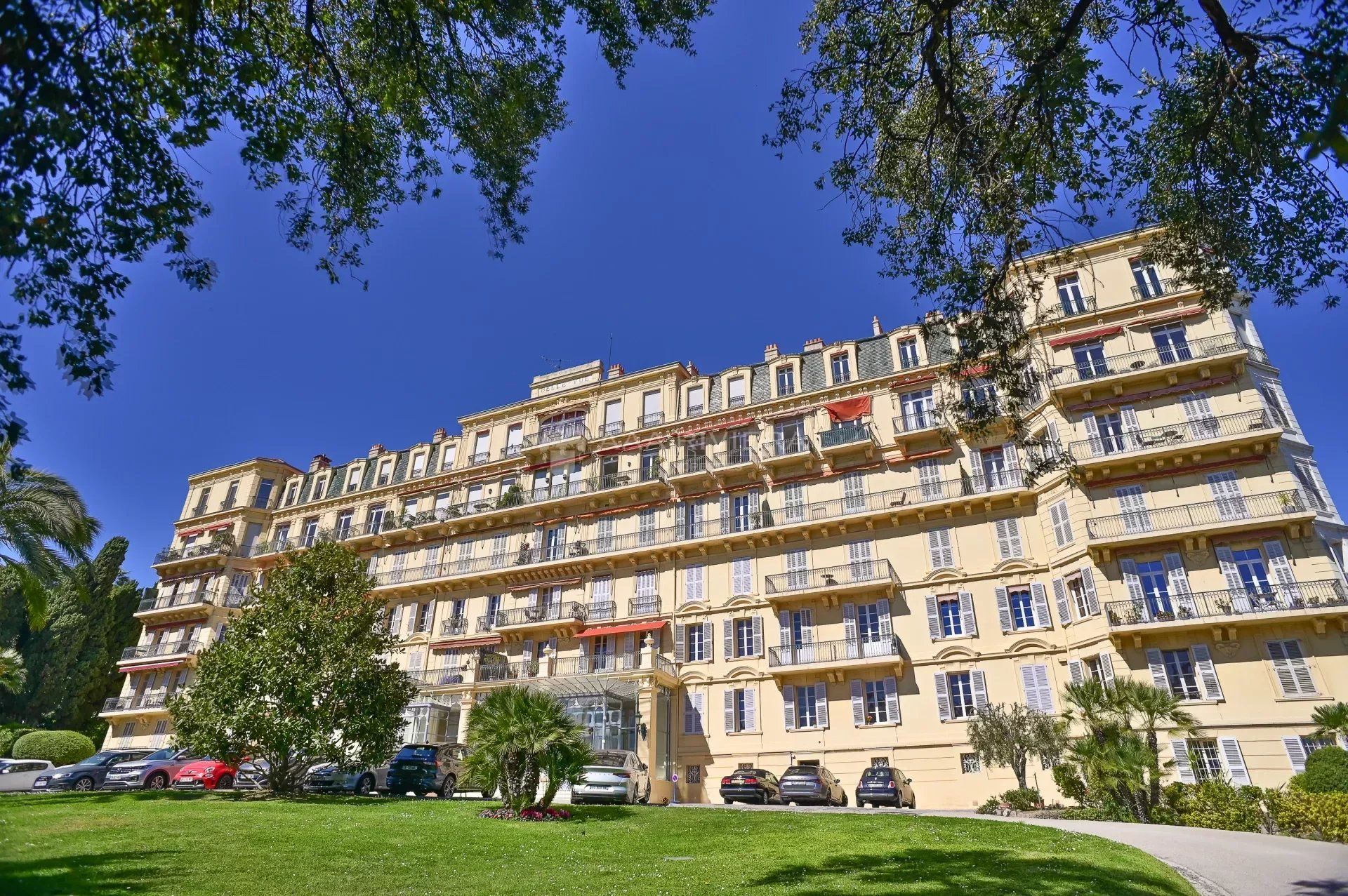 Condominio nel Cannes, Alpes-Maritimes 12628702