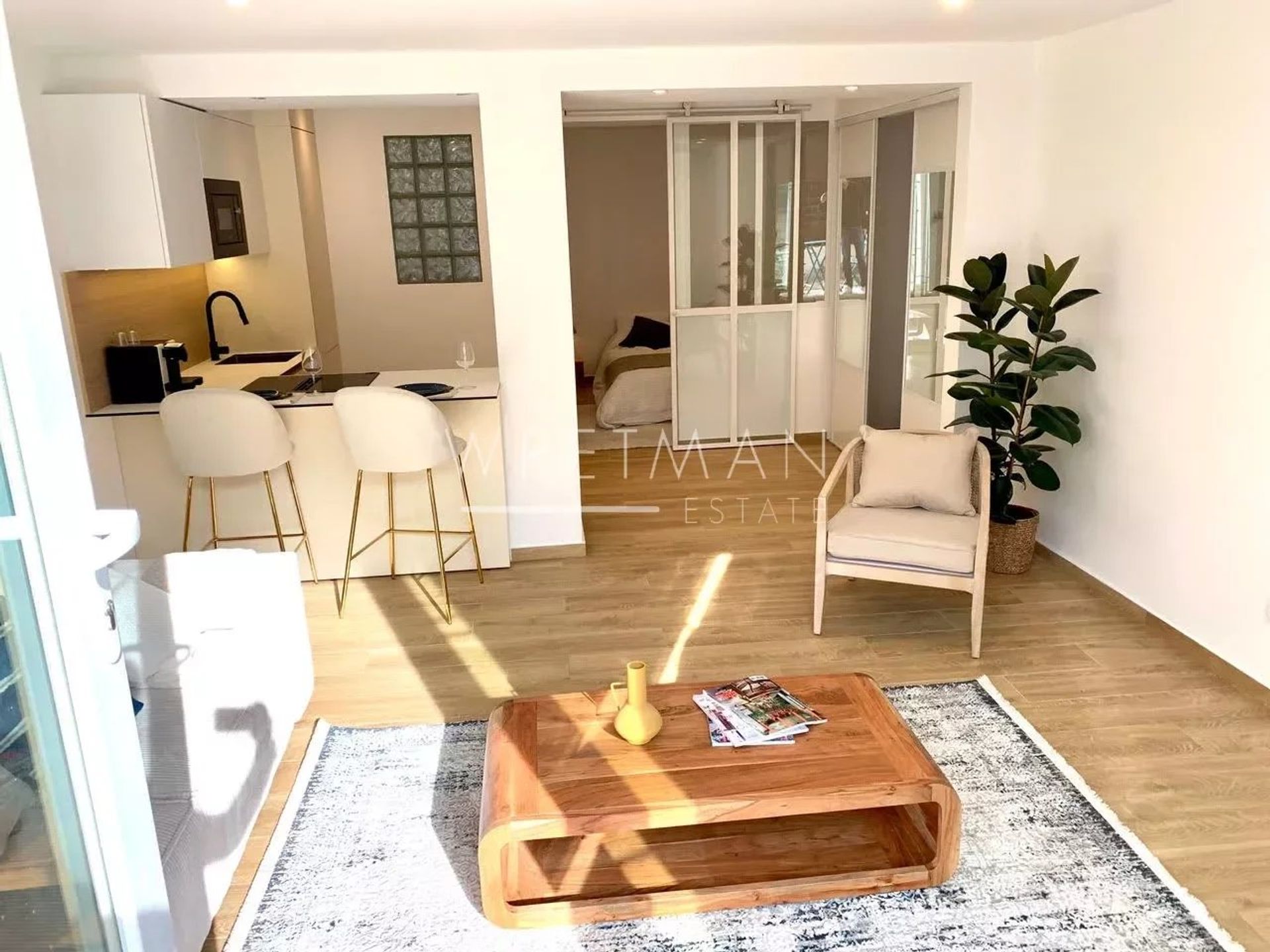 Condominium dans Sainte-Hélène, Provence-Alpes-Côte d'Azur 12628845