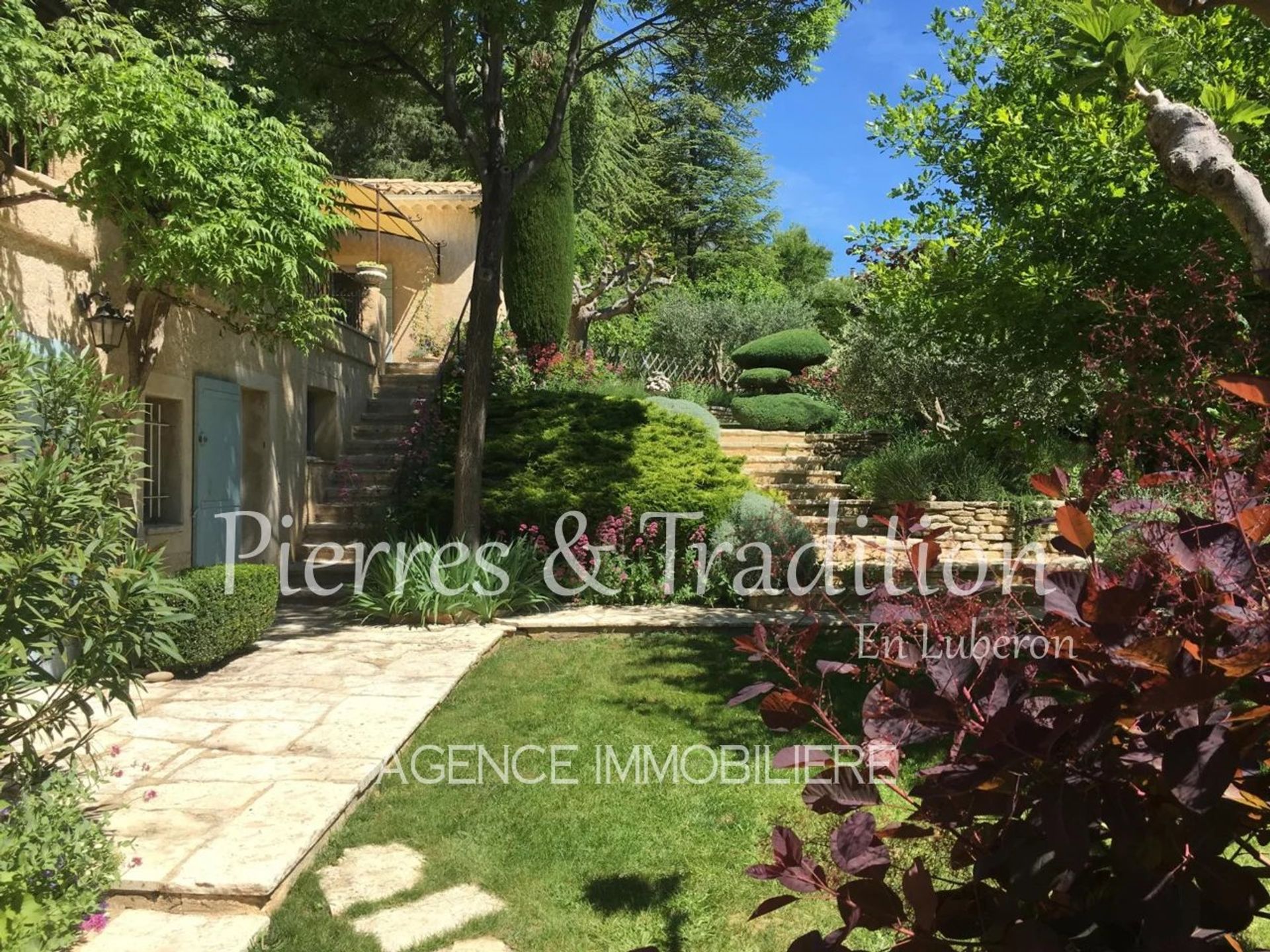 Hus i Simiane-la-Rotonde, Alpes-de-Haute-Provence 12628879