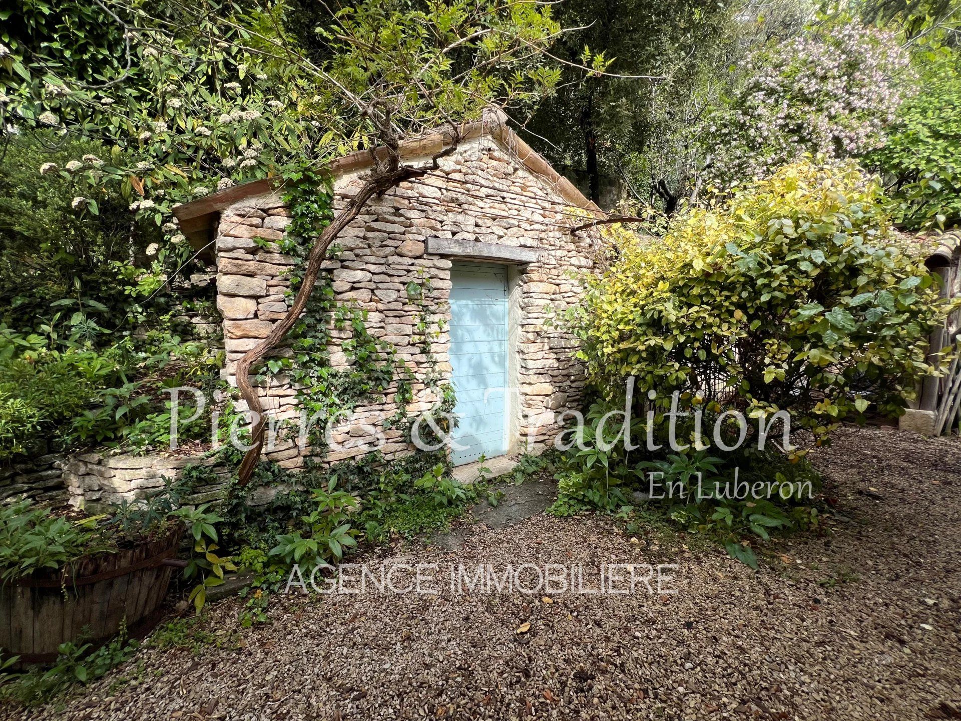 casa no Simiane-la-Rotonde, Alpes-de-Haute-Provence 12628879