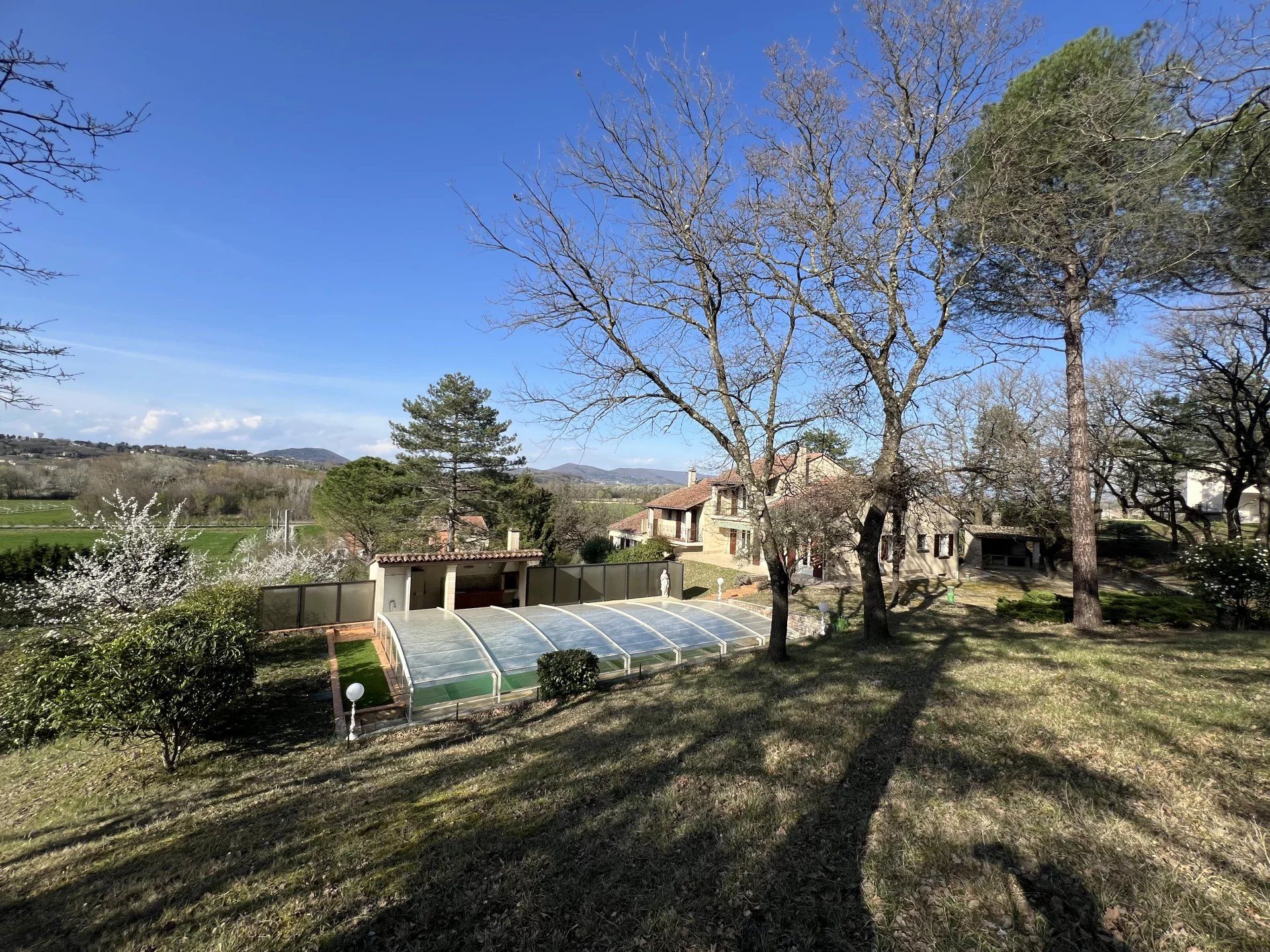 Residential in Montélimar, Drôme 12628932