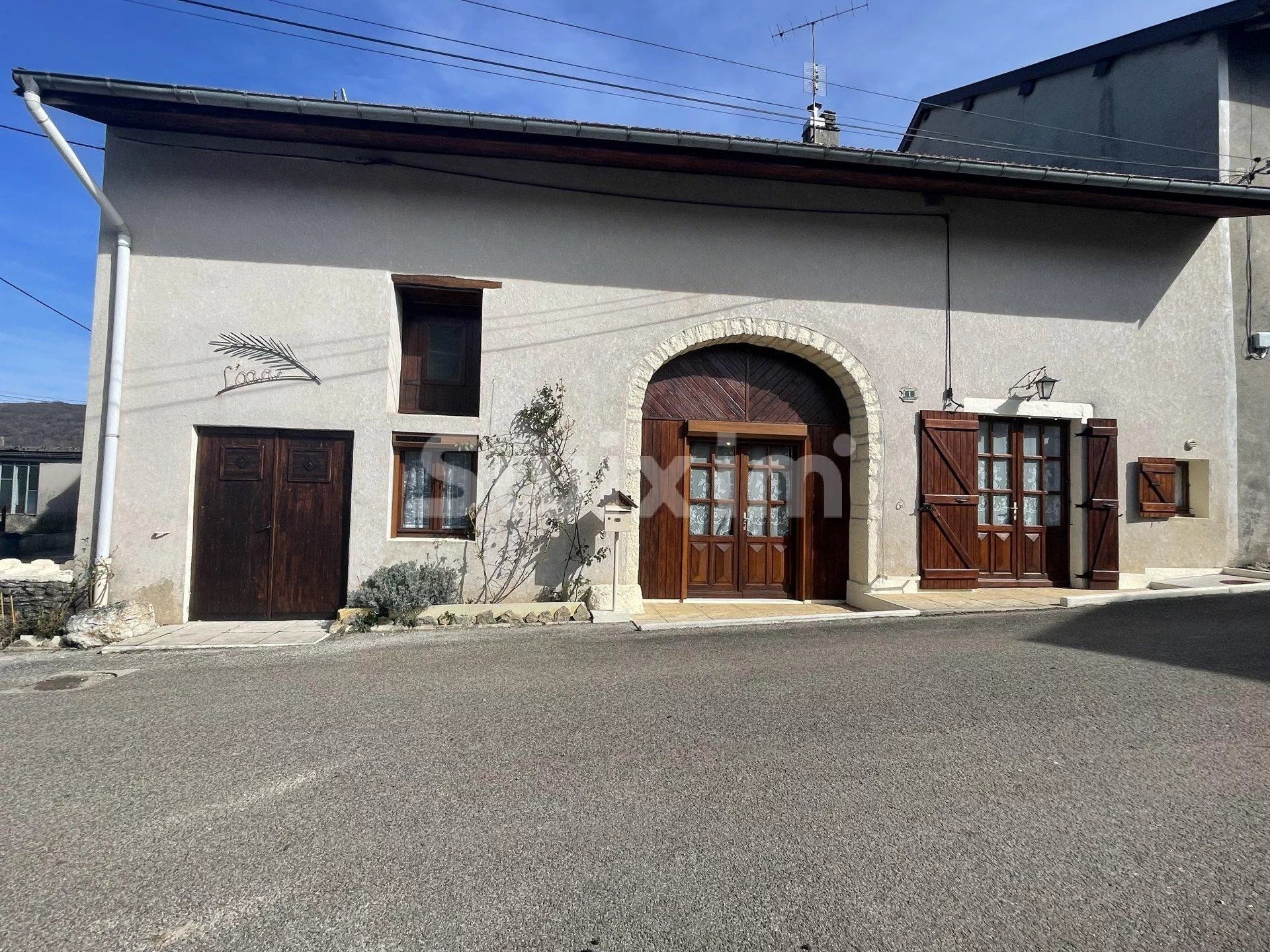 Casa nel Arinthod, Bourgogne-Franche-Comte 12629193