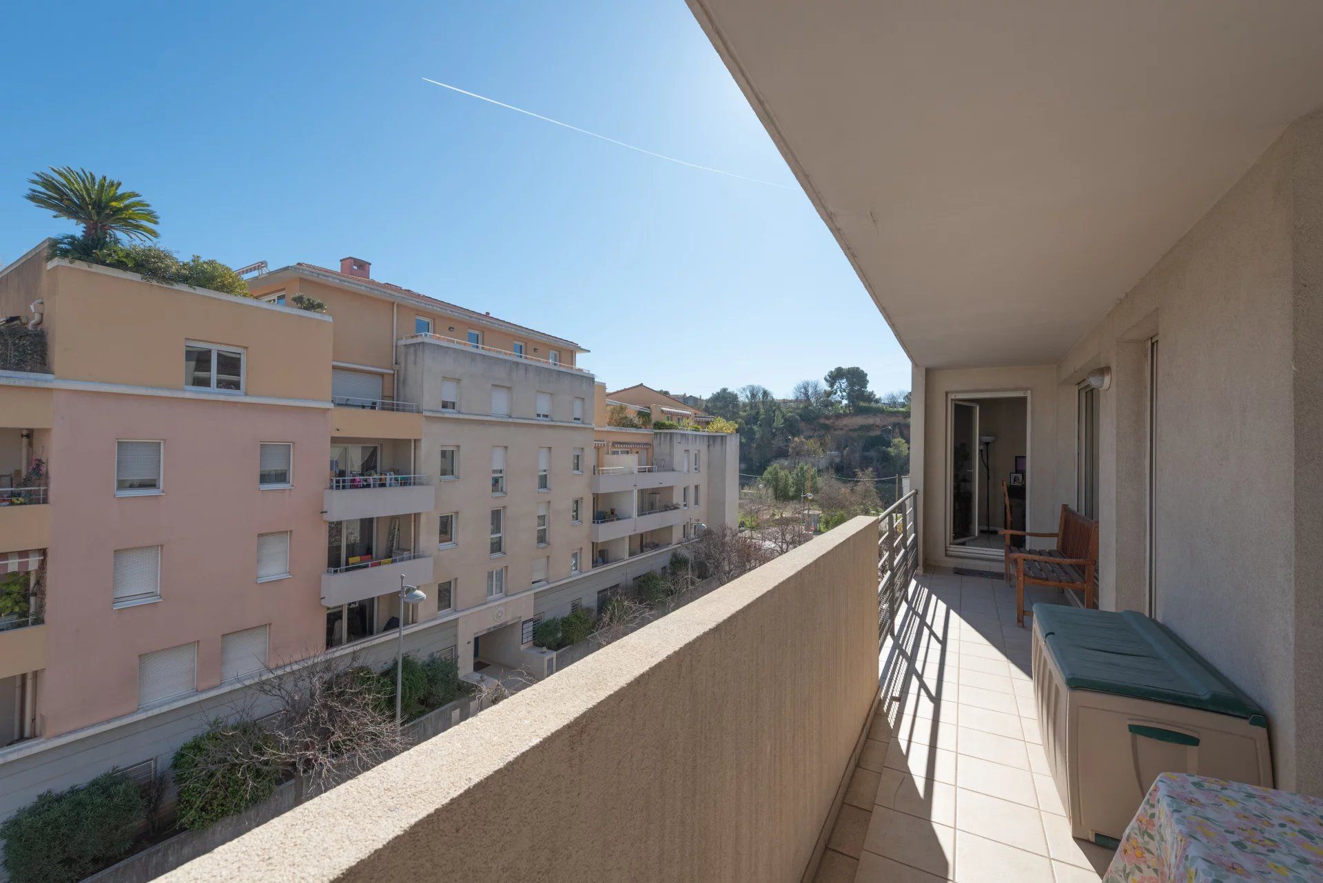 Квартира в Aubagne, Bouches-du-Rhône 12629232