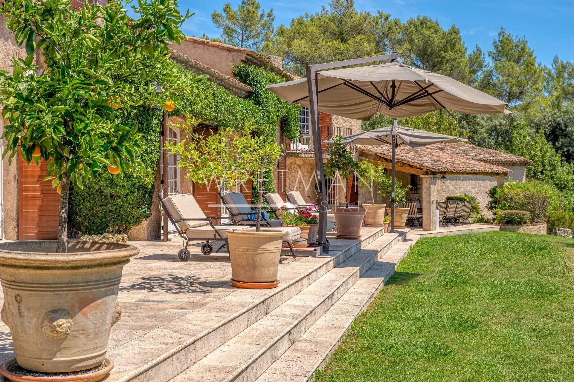 casa en Grasse, Alpes-Maritimes 12629287