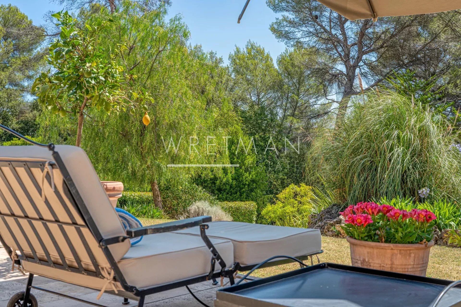 casa en Grasse, Alpes-Maritimes 12629287