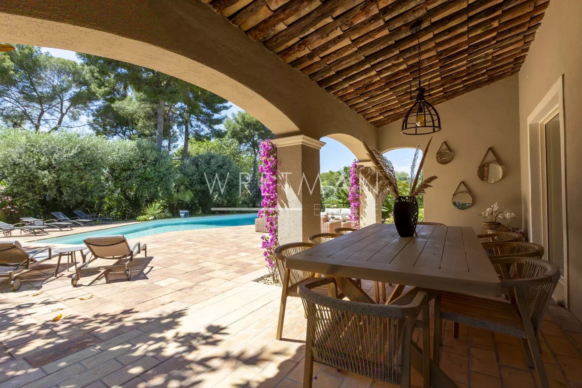 House in Mougins, Alpes-Maritimes 12629300