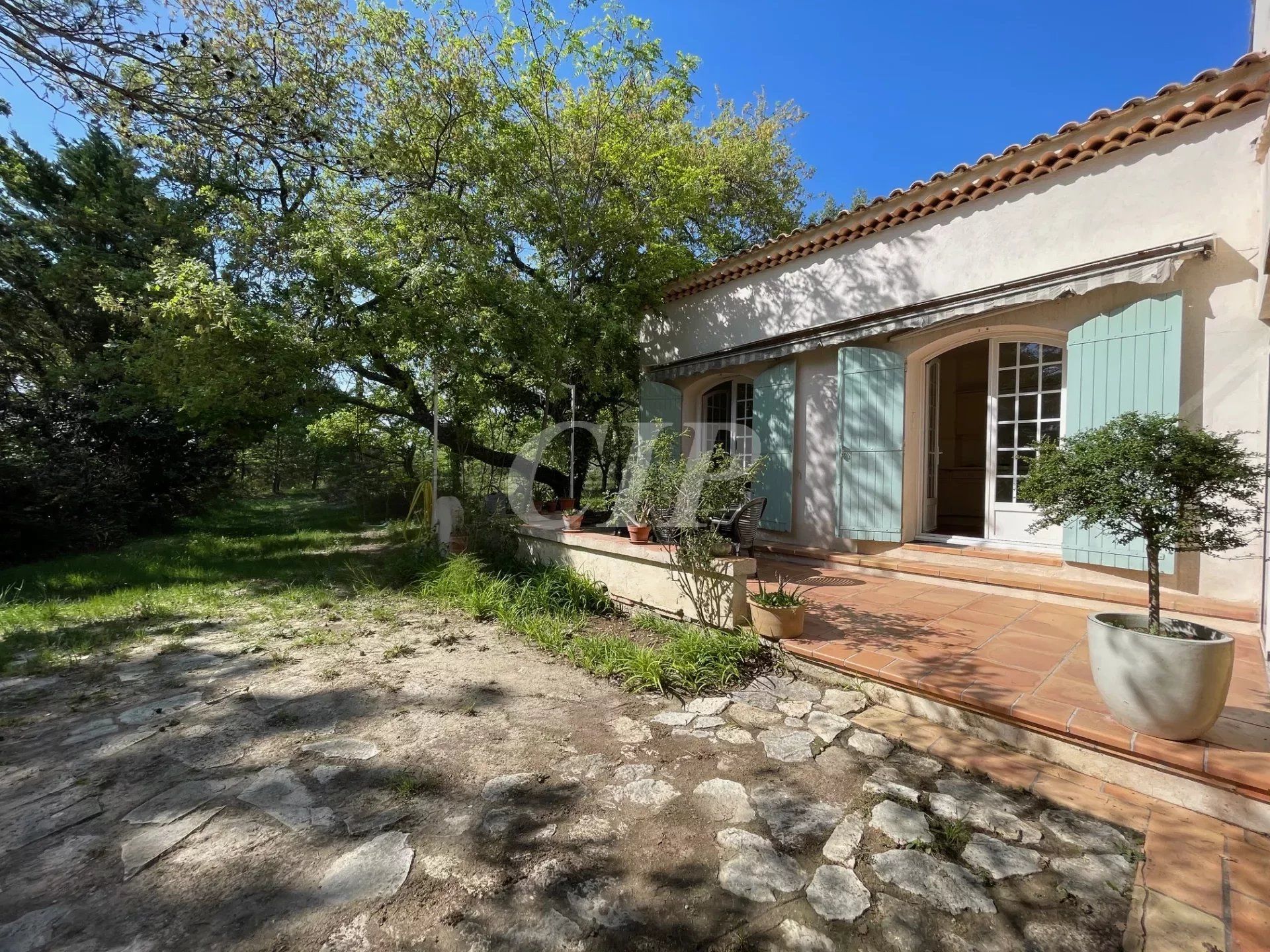 casa no Saint-Cannat, Provença-Alpes-Costa Azul 12629325