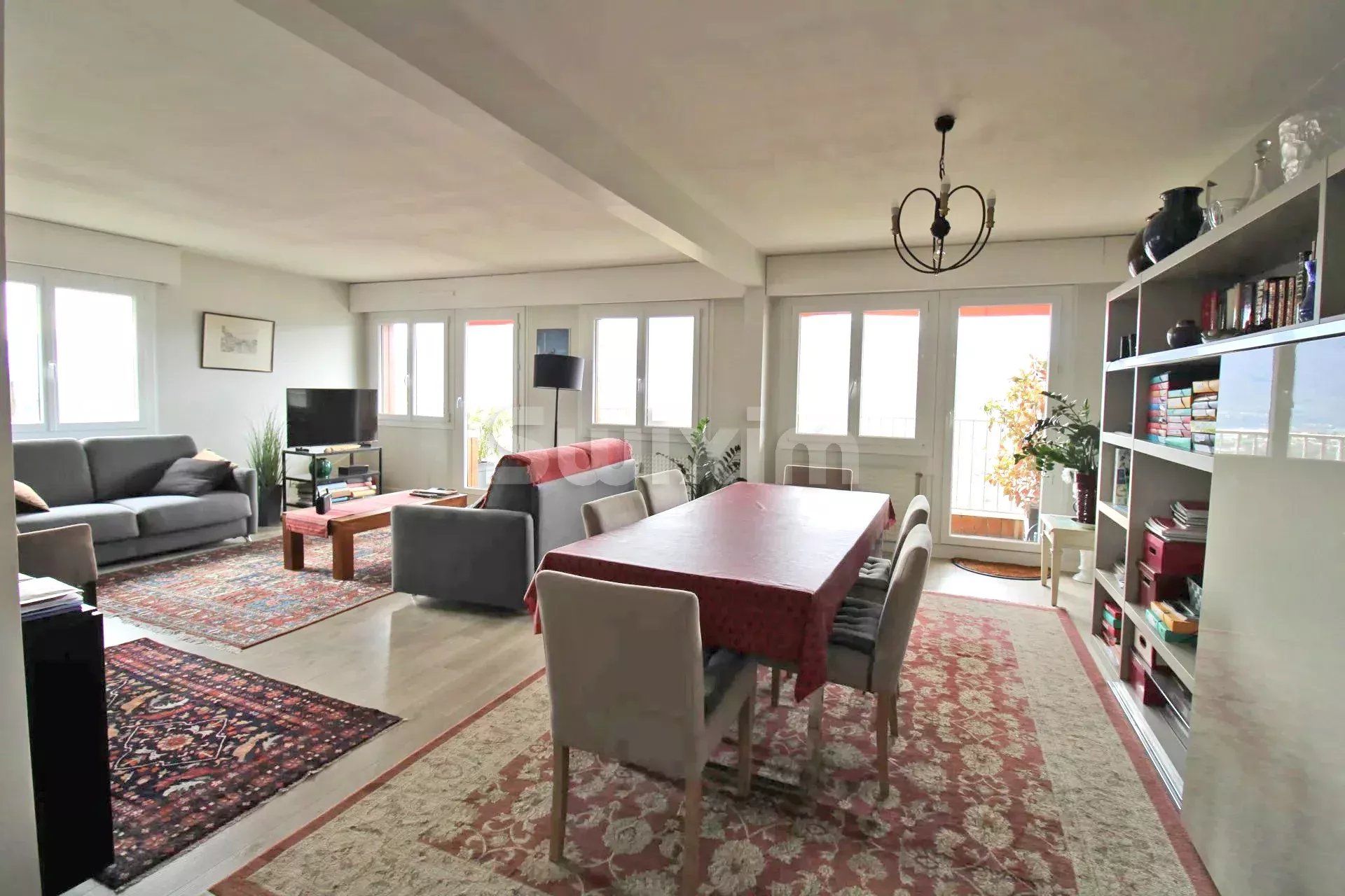 Condominio nel Aix-les-Bains, Auvergne-Rhone-Alpes 12629354