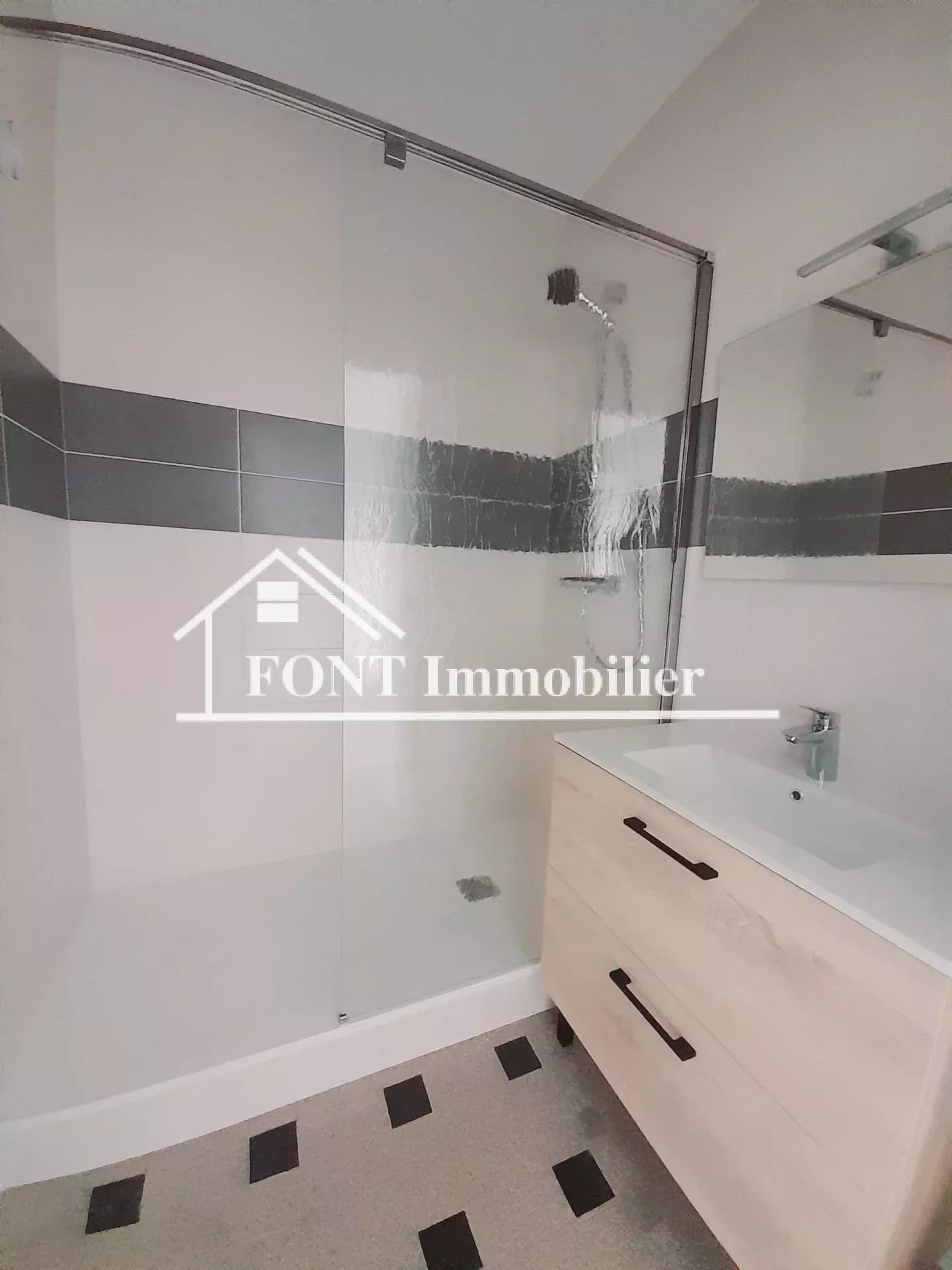 Kondominium w Saint-Chamond, Loire 12629486