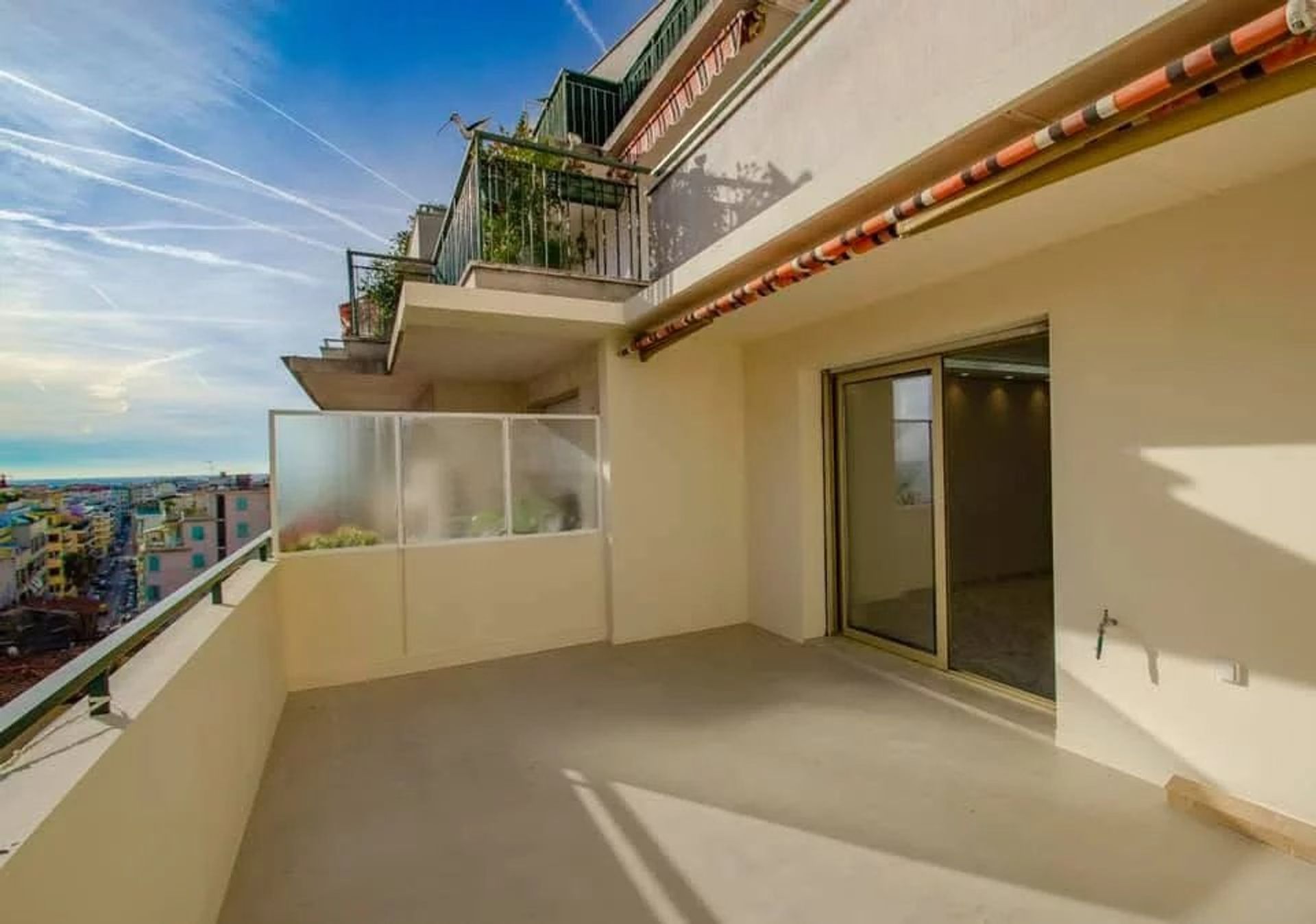 Condominio en Nice, Alpes-Maritimes 12629669