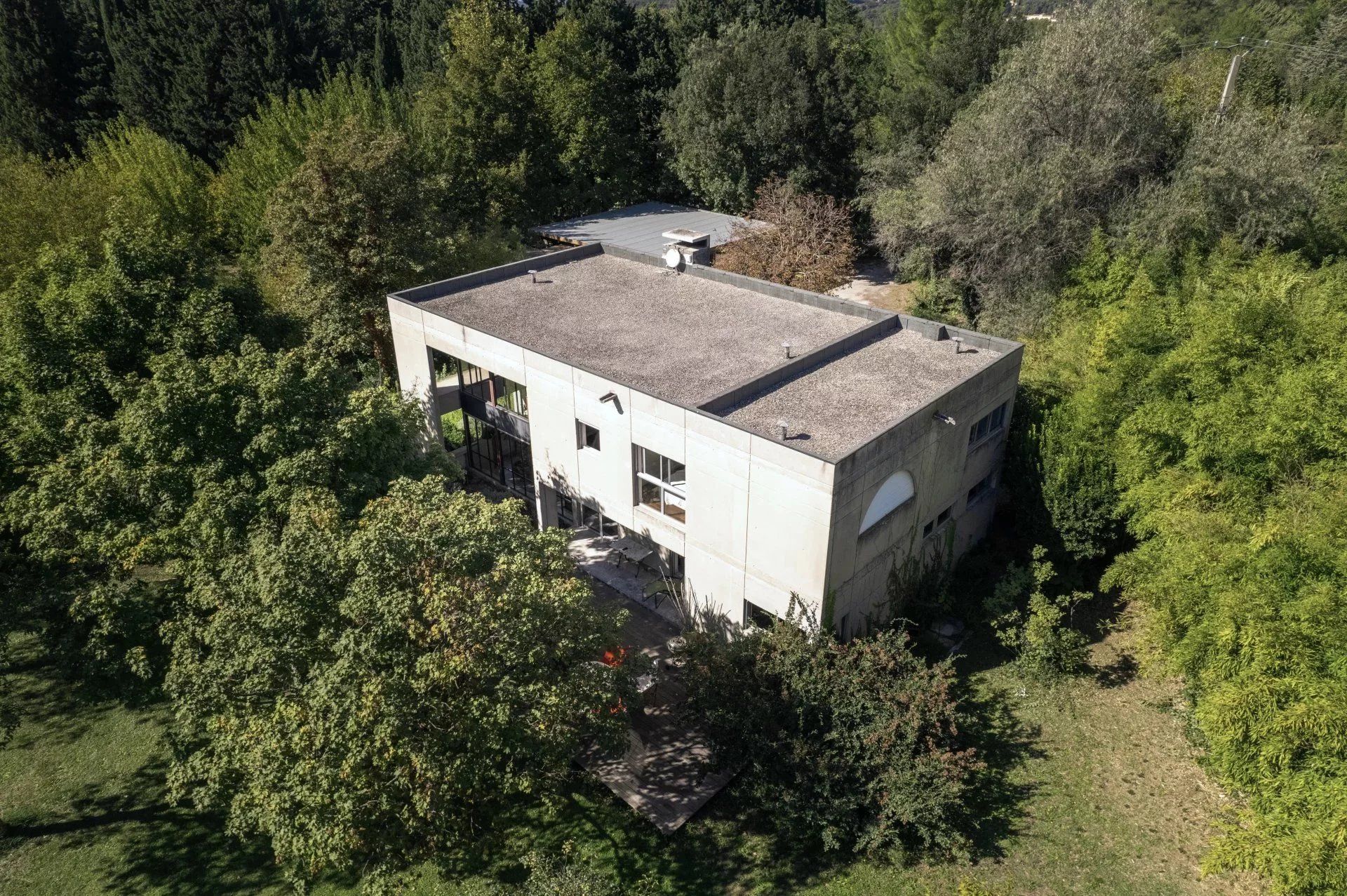 Casa nel Aix-en-Provence, Bouches-du-Rhône 12629710