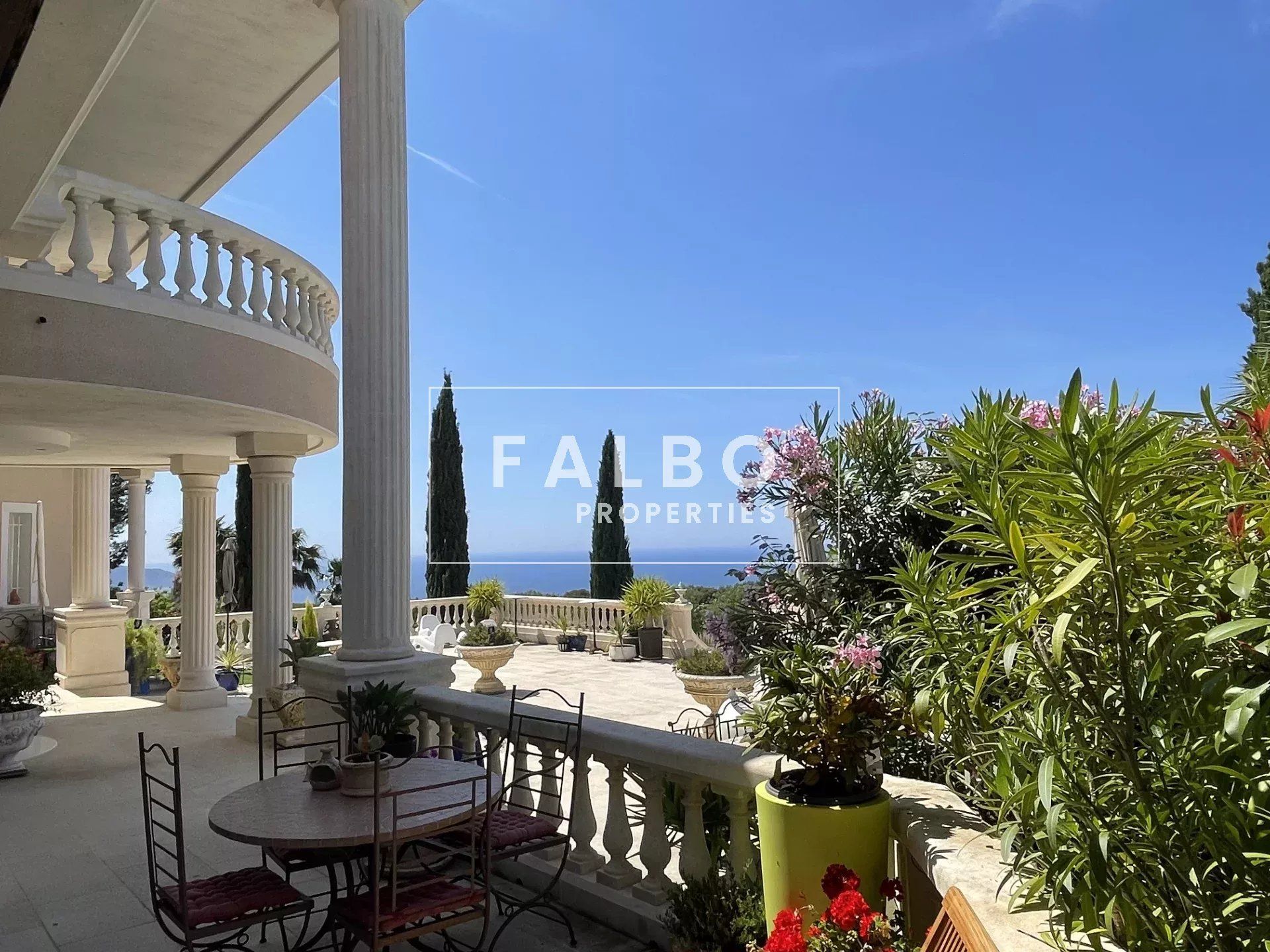 жилой дом в La Ciotat, Provence-Alpes-Cote d'Azur 12629886