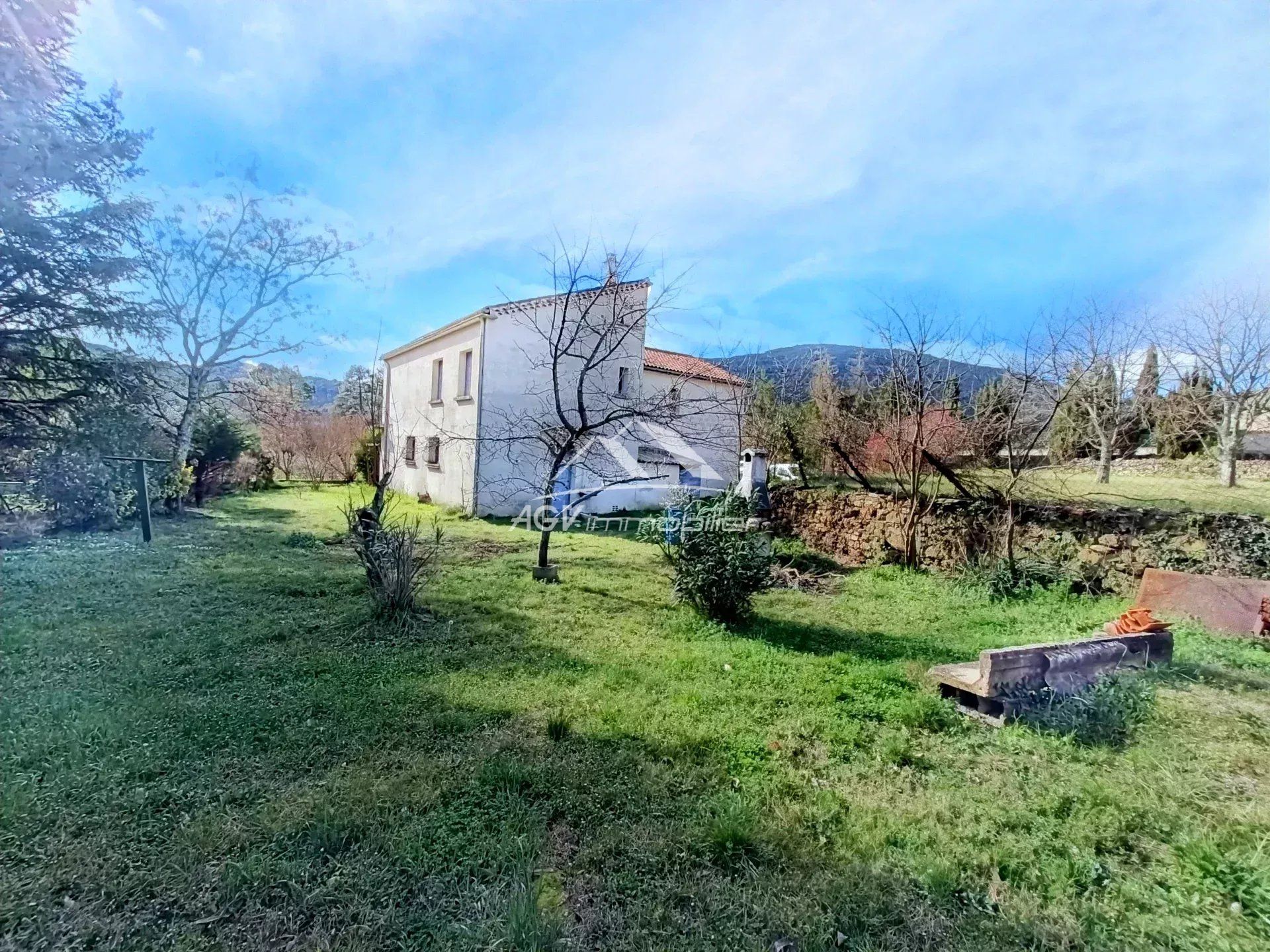 Dom w Saint-Florent-sur-Auzonnet, Occitanie 12629922