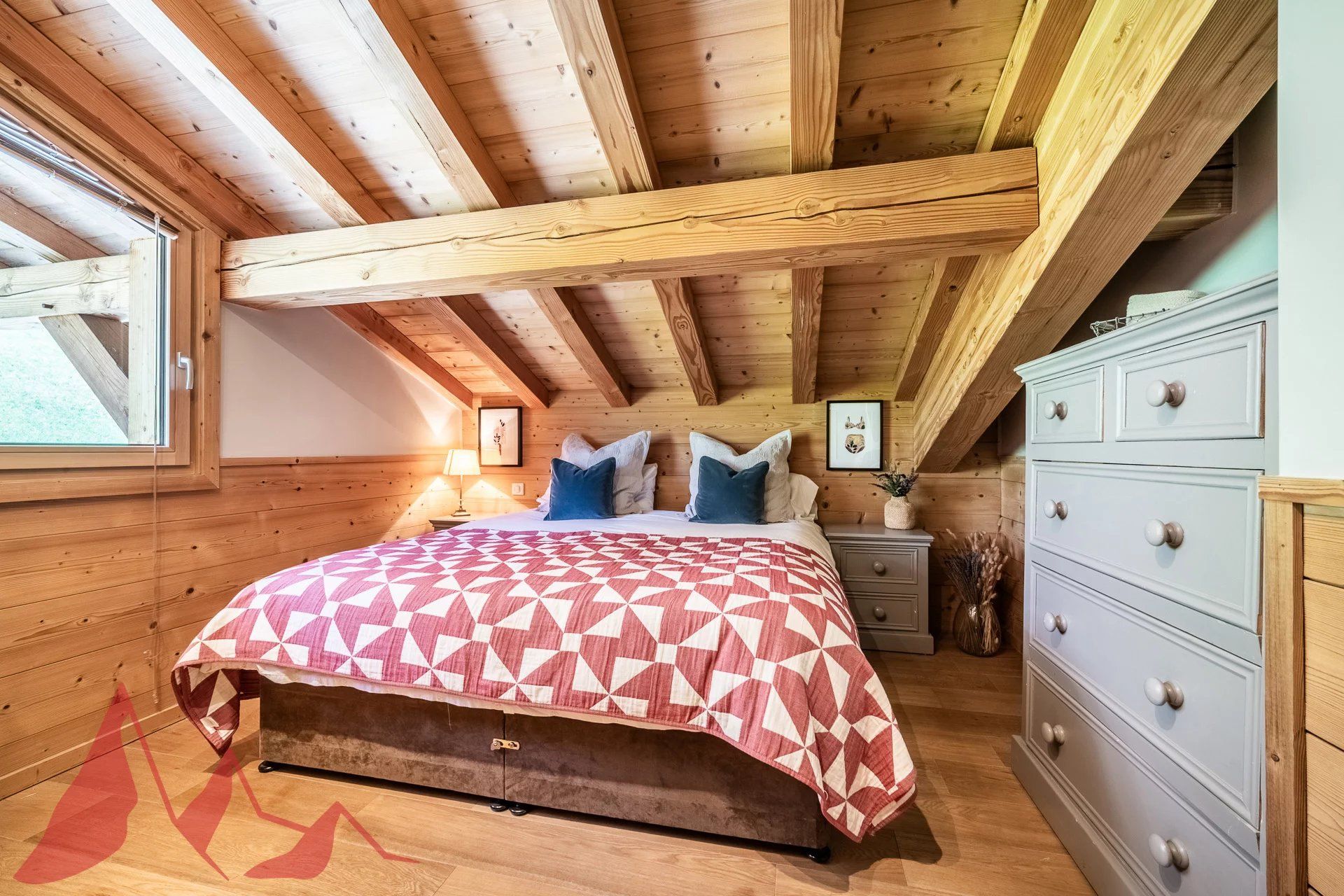 Hus i Morzine, Haute-Savoie 12630150