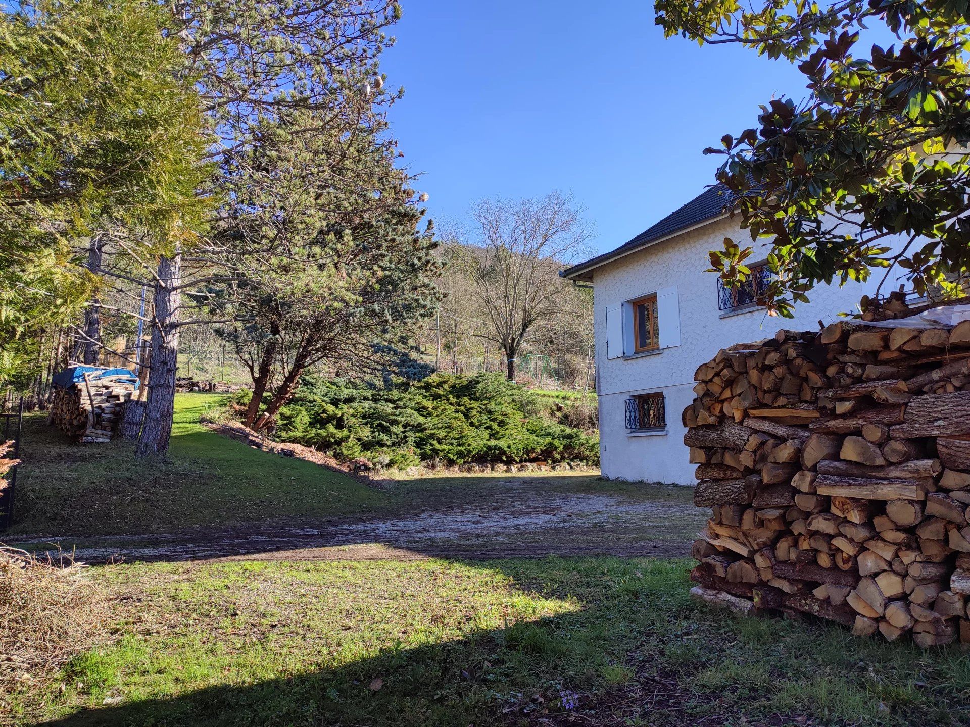 casa en Saint-Jean-d'Aigues-Vives, Ariège 12630179