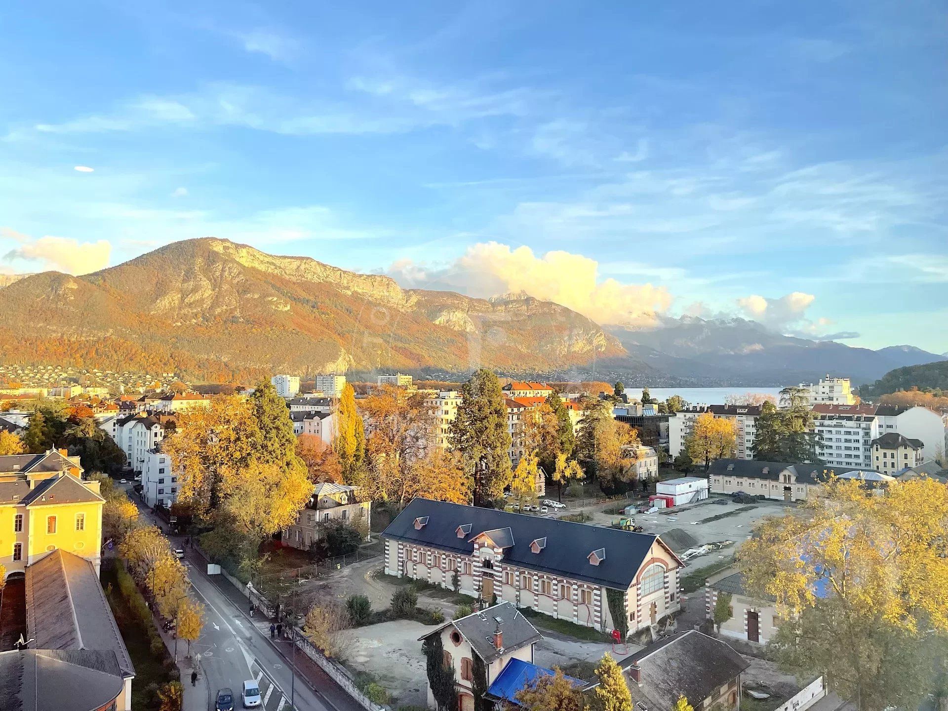 Квартира в Annecy, Auvergne-Rhone-Alpes 12630213