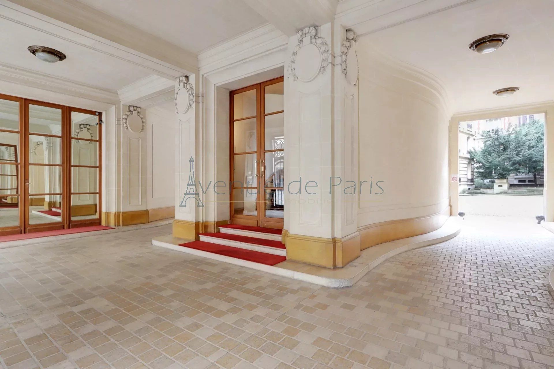 عمارات في Paris 8ème, Paris 12630496