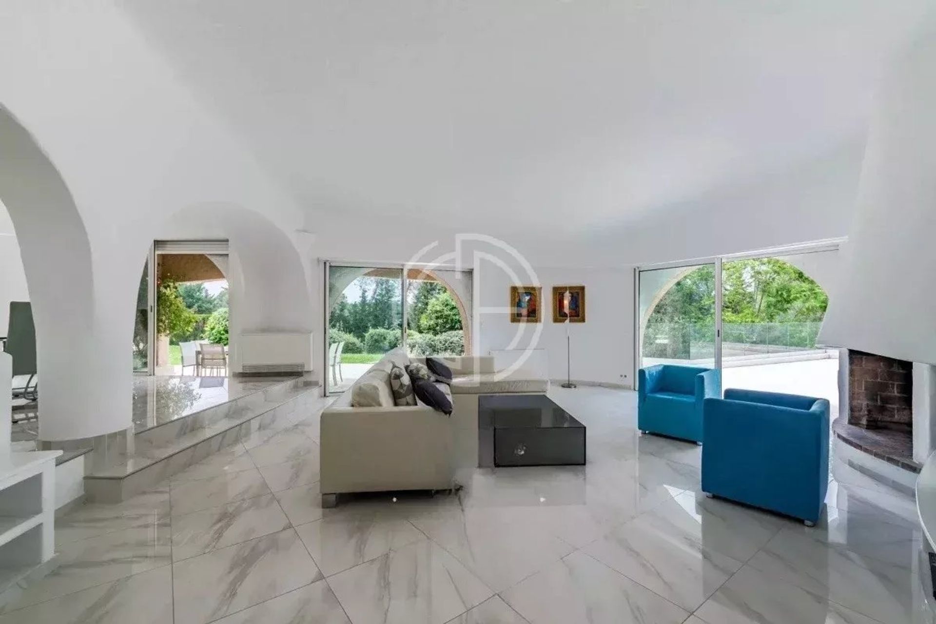 σπίτι σε Mougins, Alpes-Maritimes 12630669