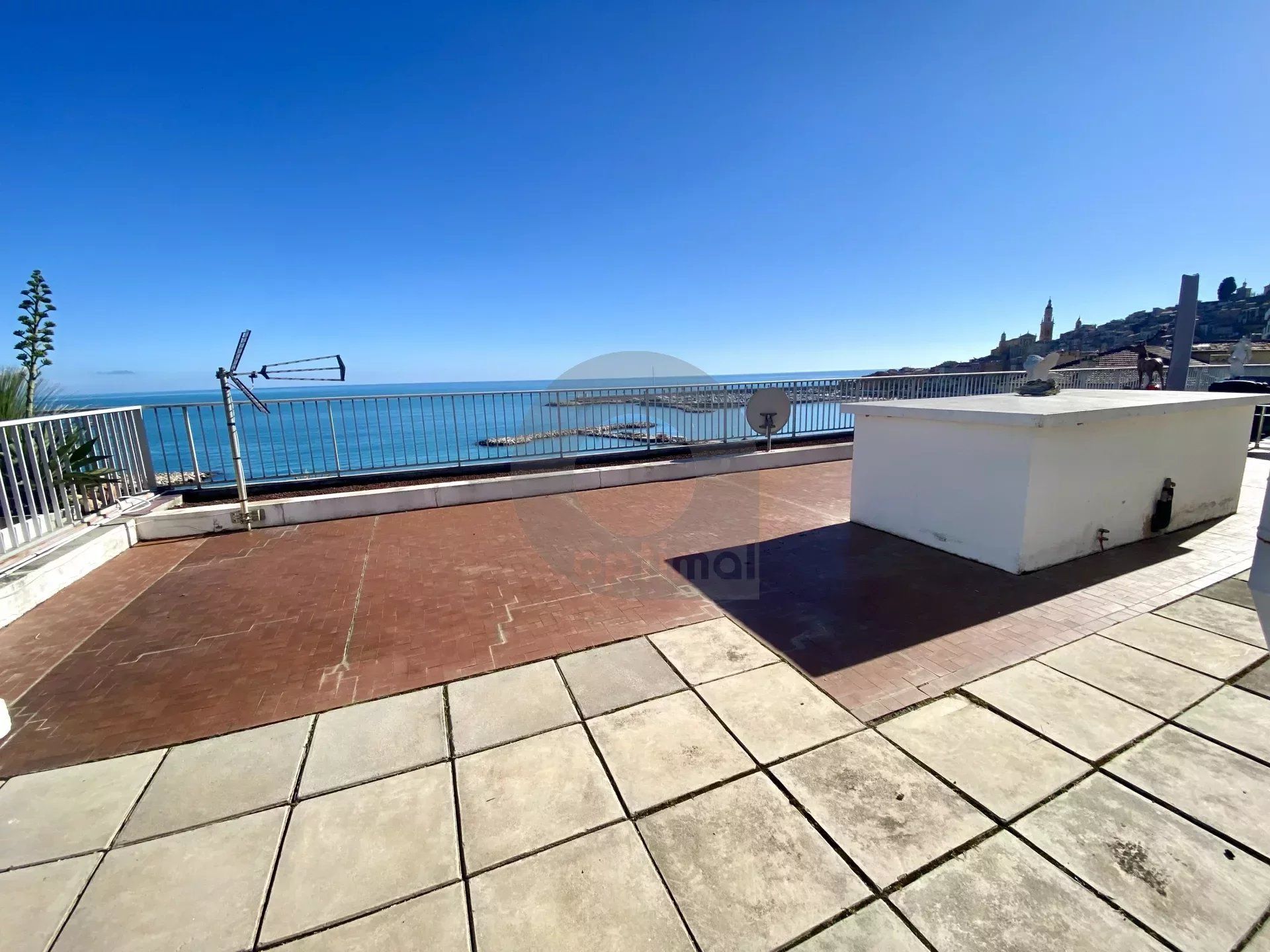 Condominio nel Menton, Alpes-Maritimes 12630721