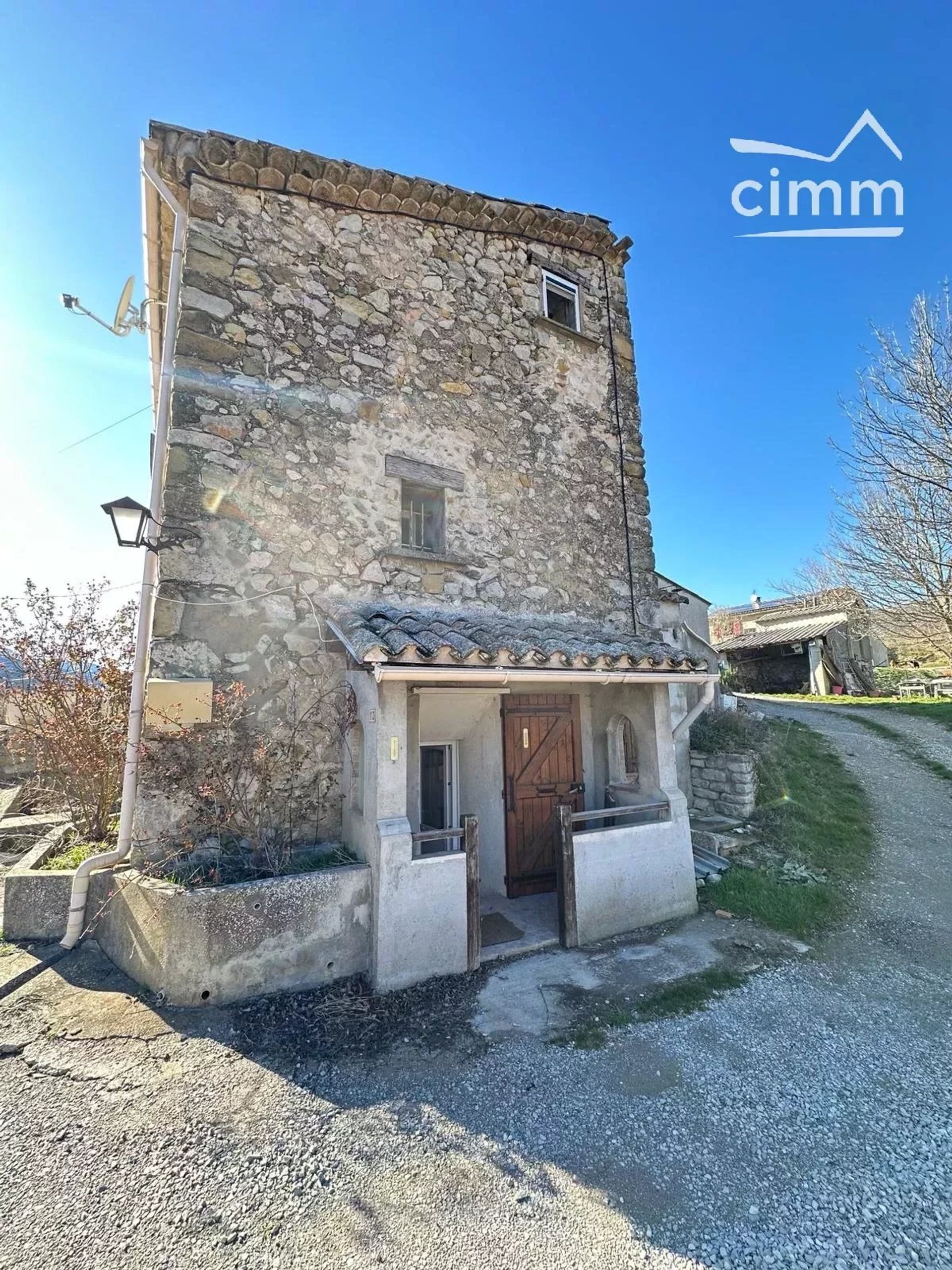 loger dans Noyers-sur-Jabron, Alpes-de-Haute-Provence 12630801