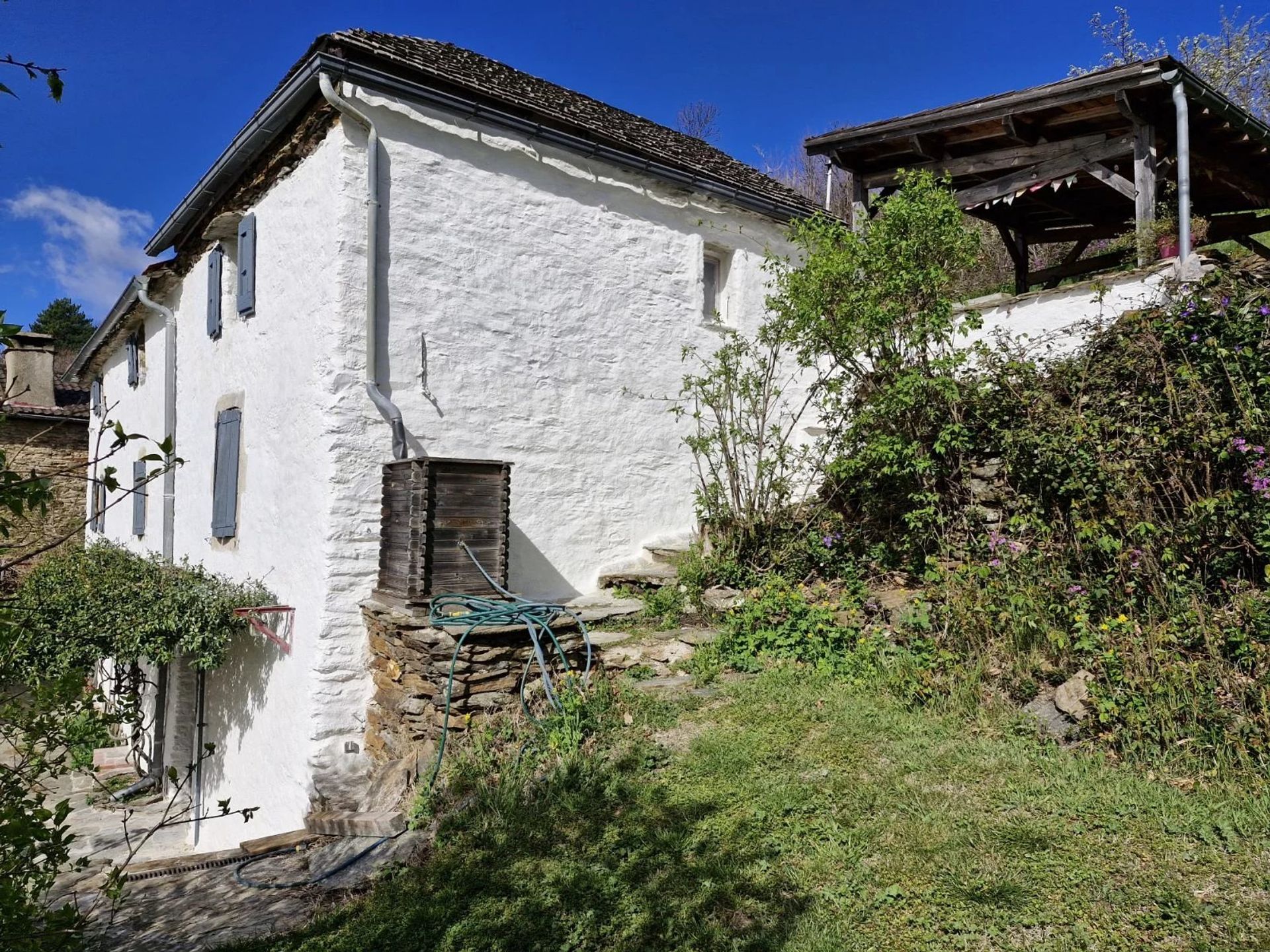 casa no Saint-Andre-de-Lancize, Occitanie 12631088