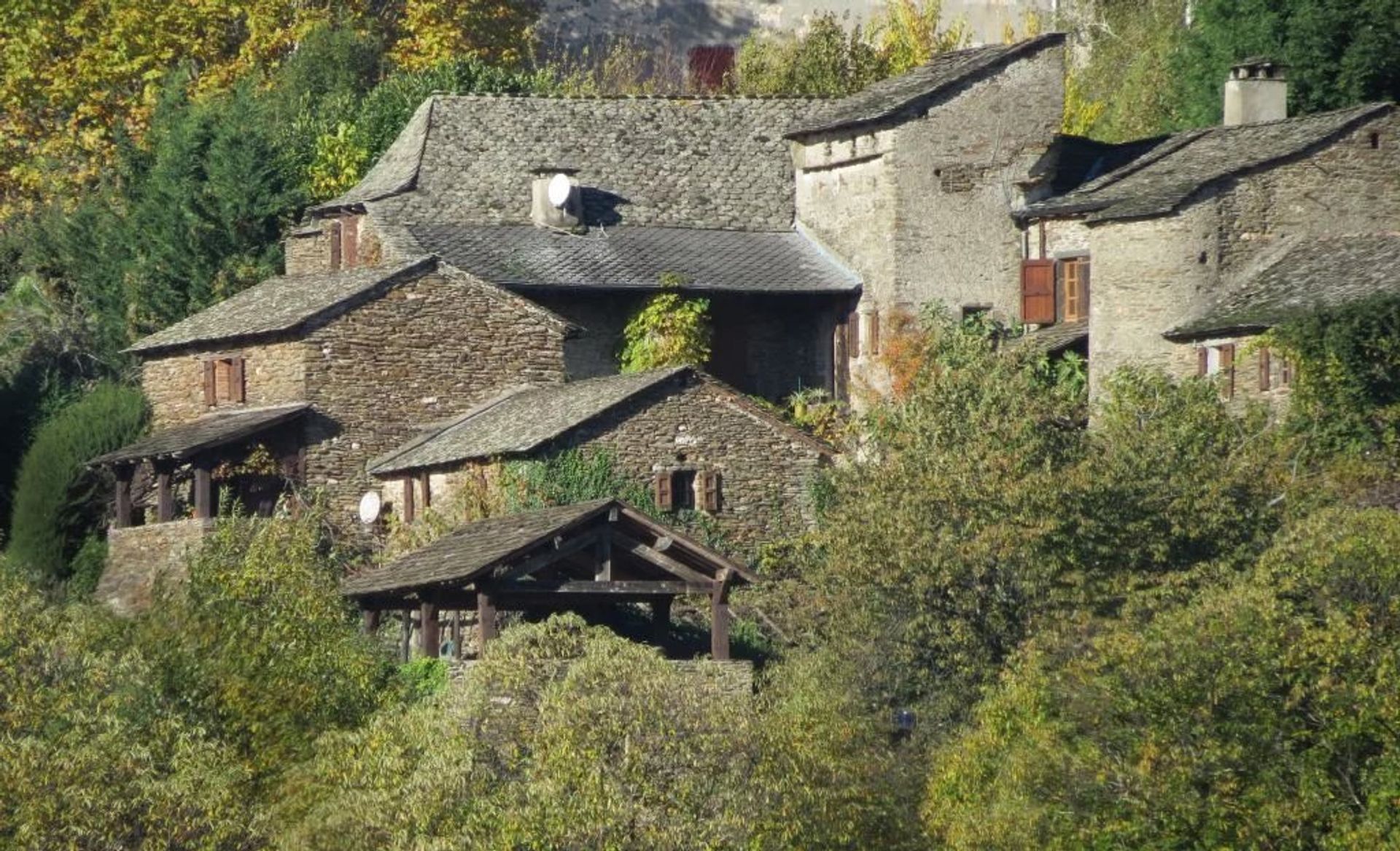 жилой дом в Saint-Germain-de-Calberte, Occitanie 12631094