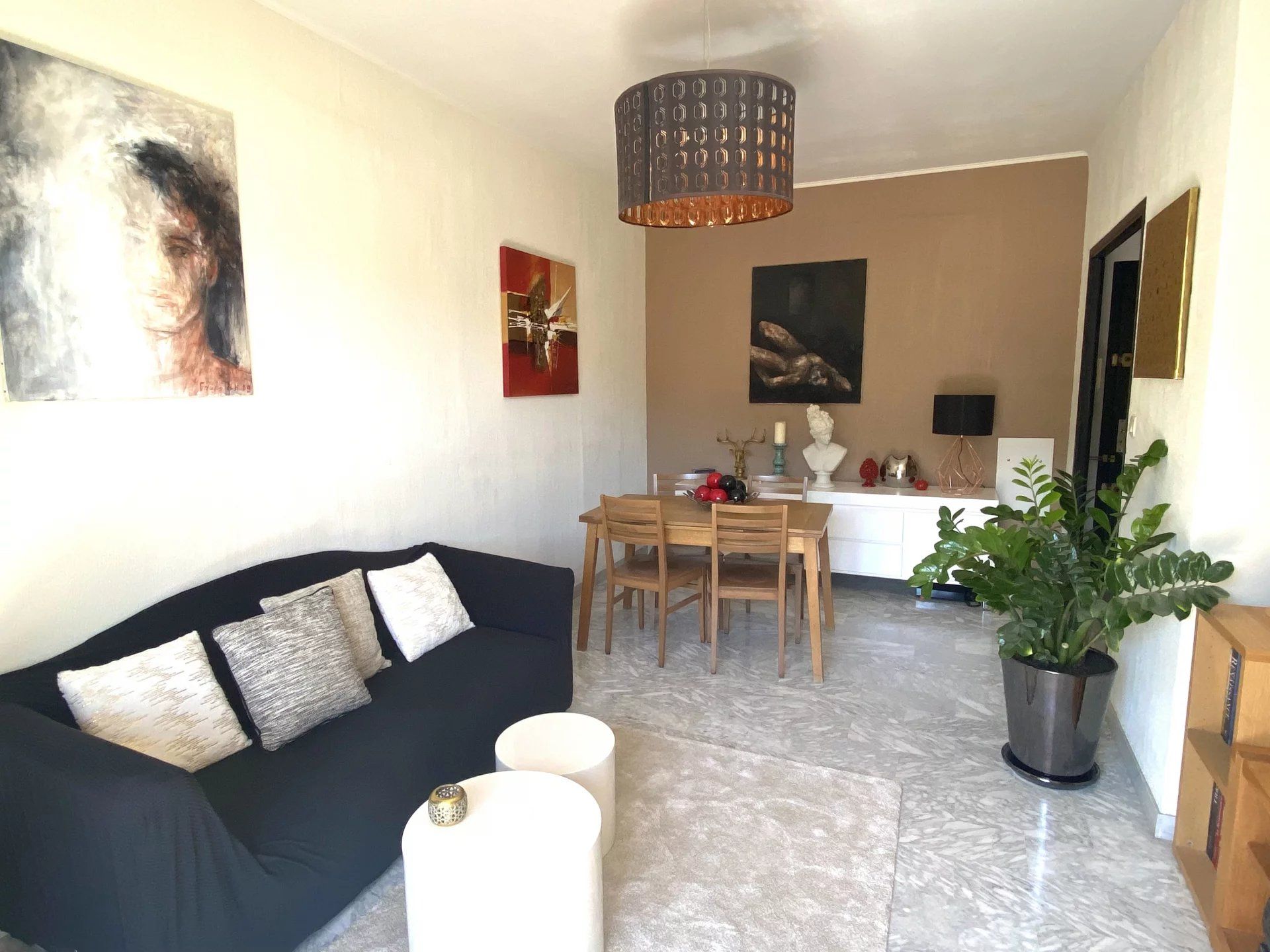 Condominium in Nice, Alpes-Maritimes 12631121