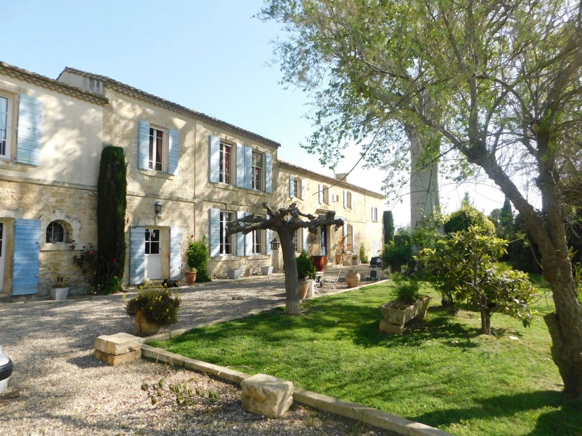 Muu sisään Arles, Bouches-du-Rhône 12631871