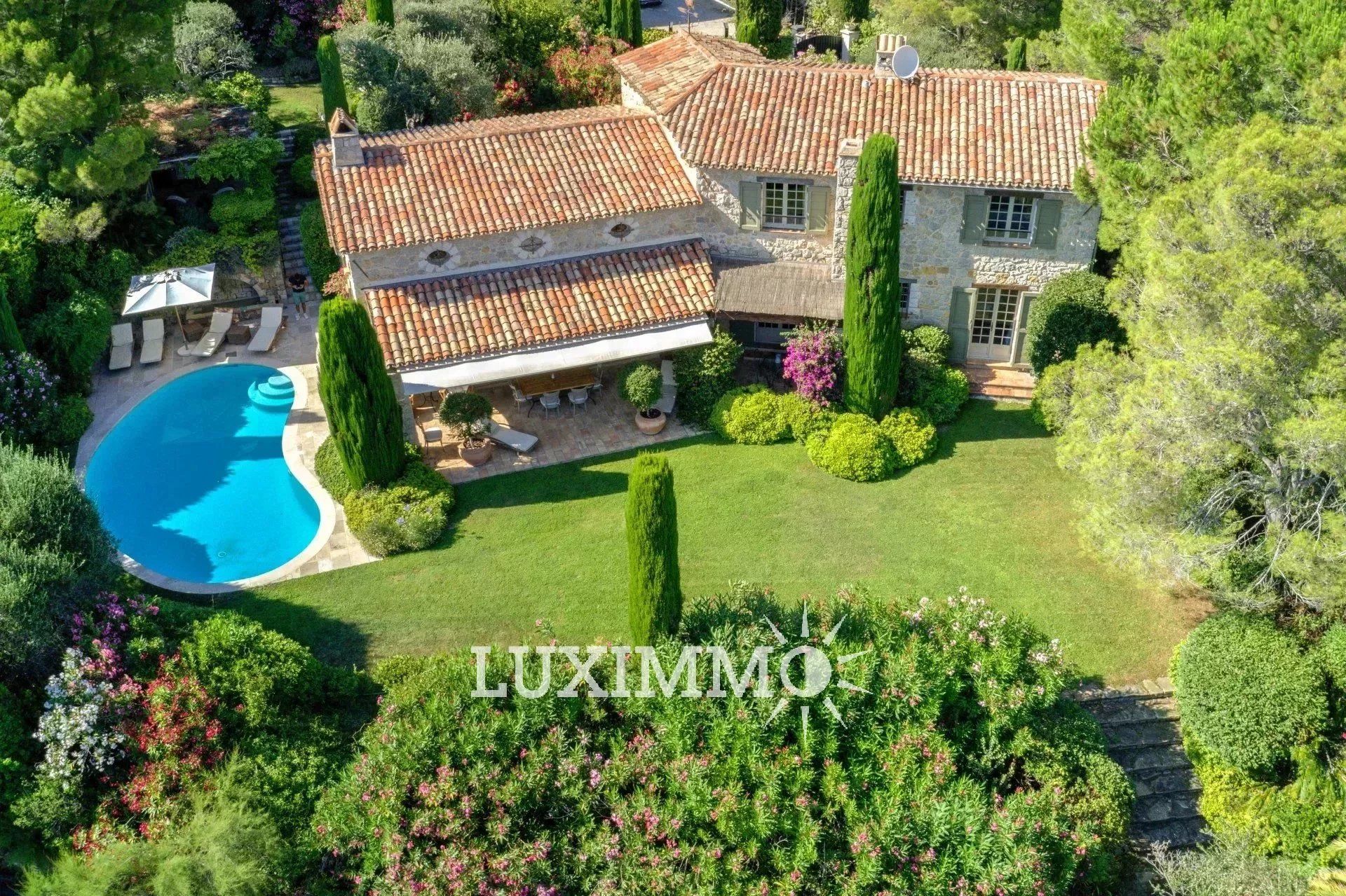 Casa nel Mougins, Provenza-Alpi-Costa Azzurra 12632013