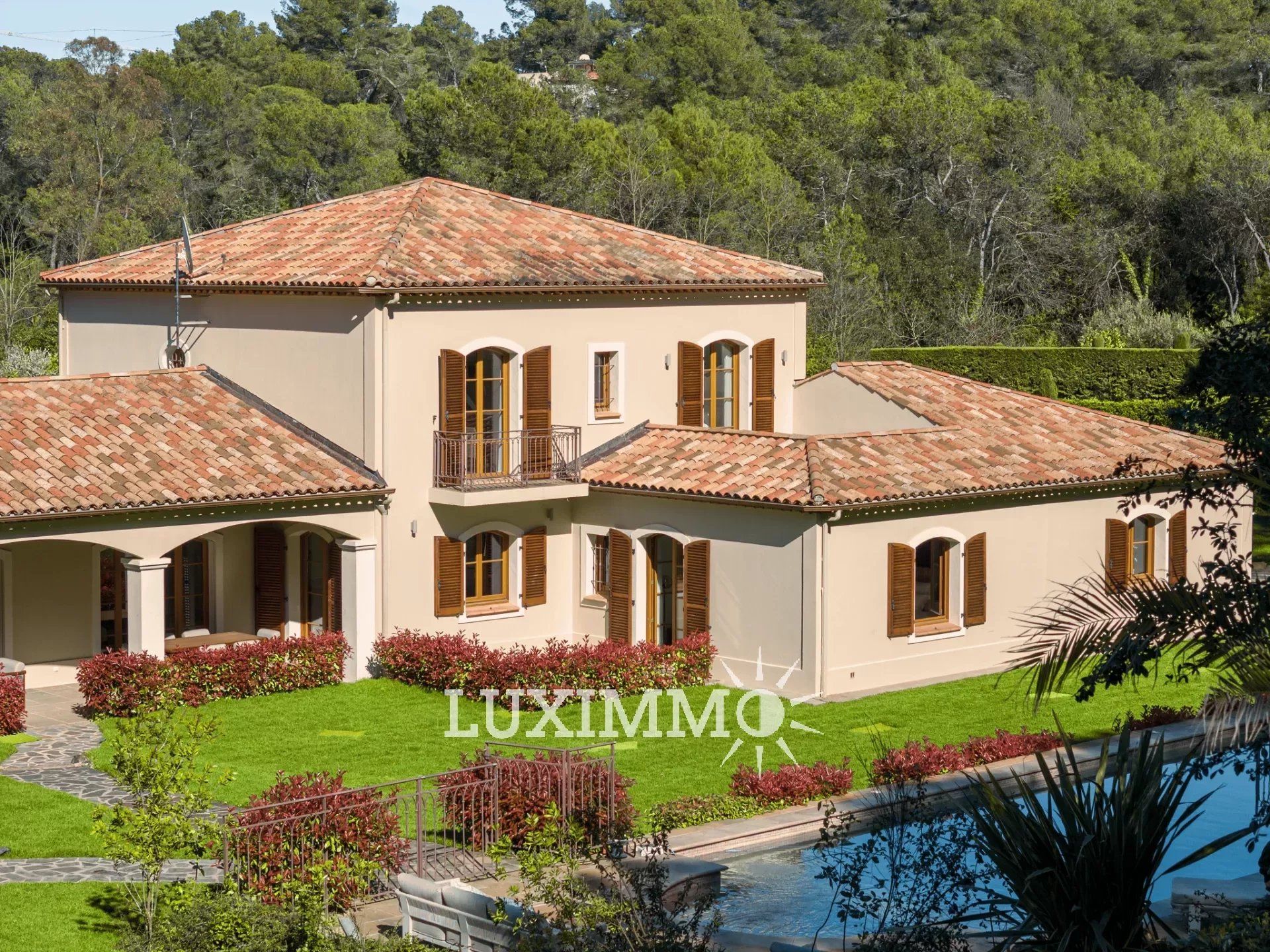 House in Mougins, Alpes-Maritimes 12632023